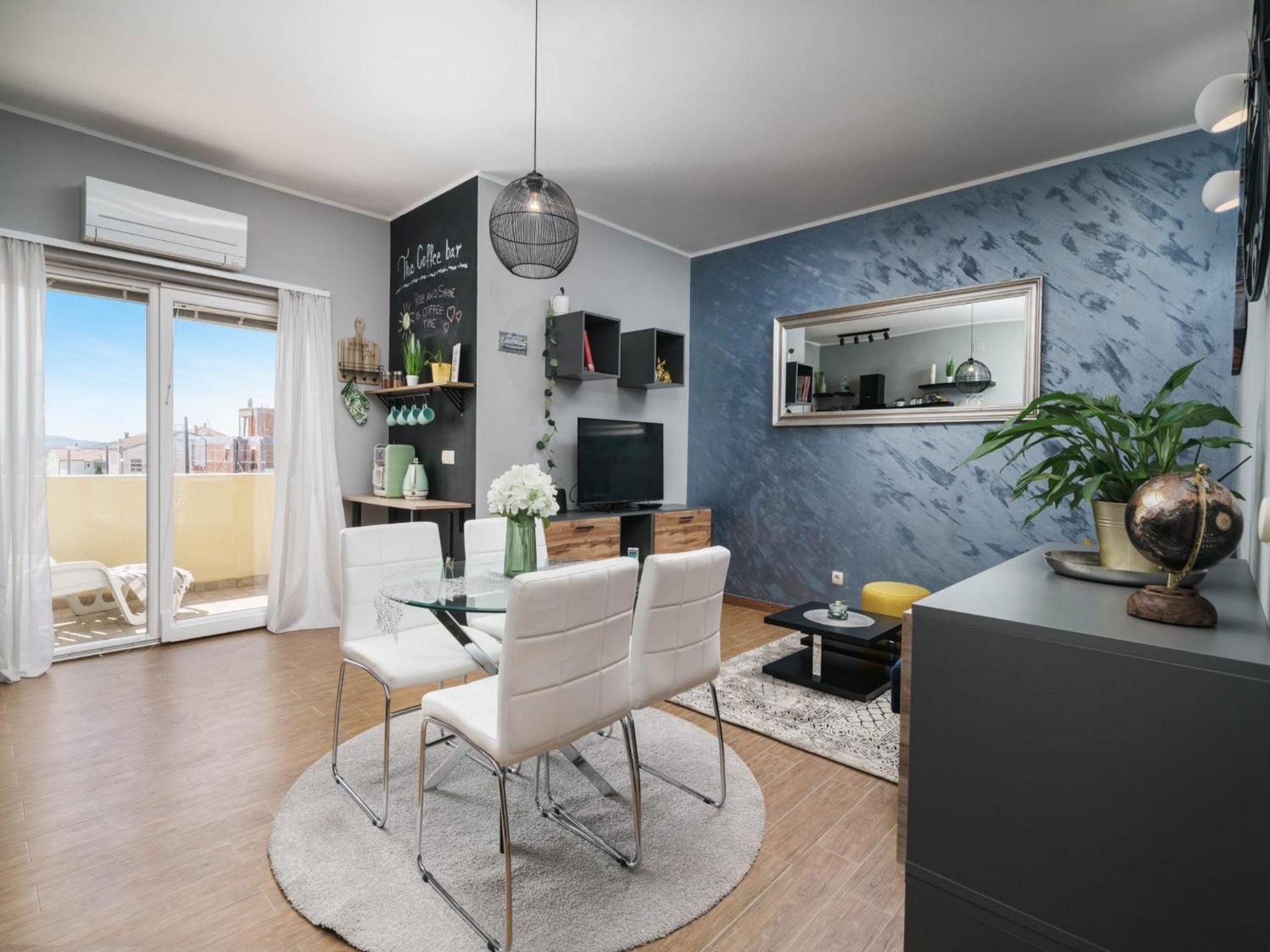 Apartment Silver