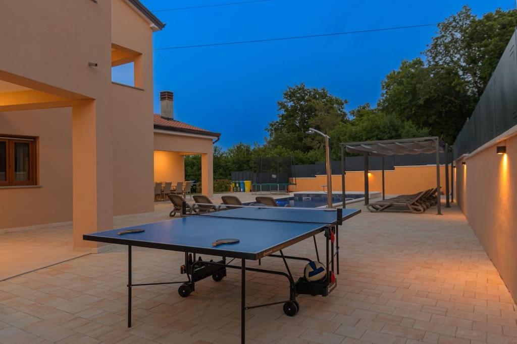 Villa photo 3