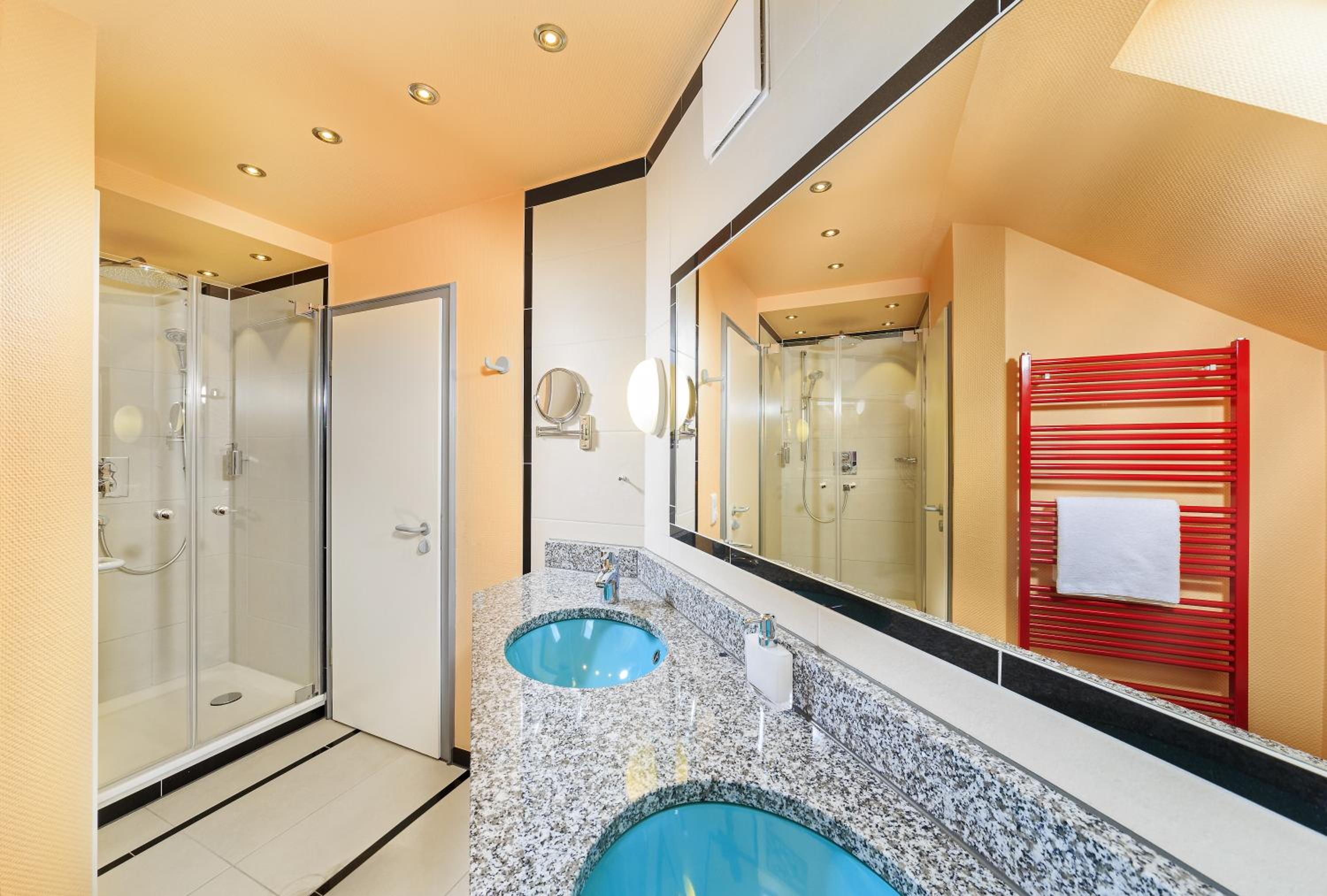 Double Room - Photo 6