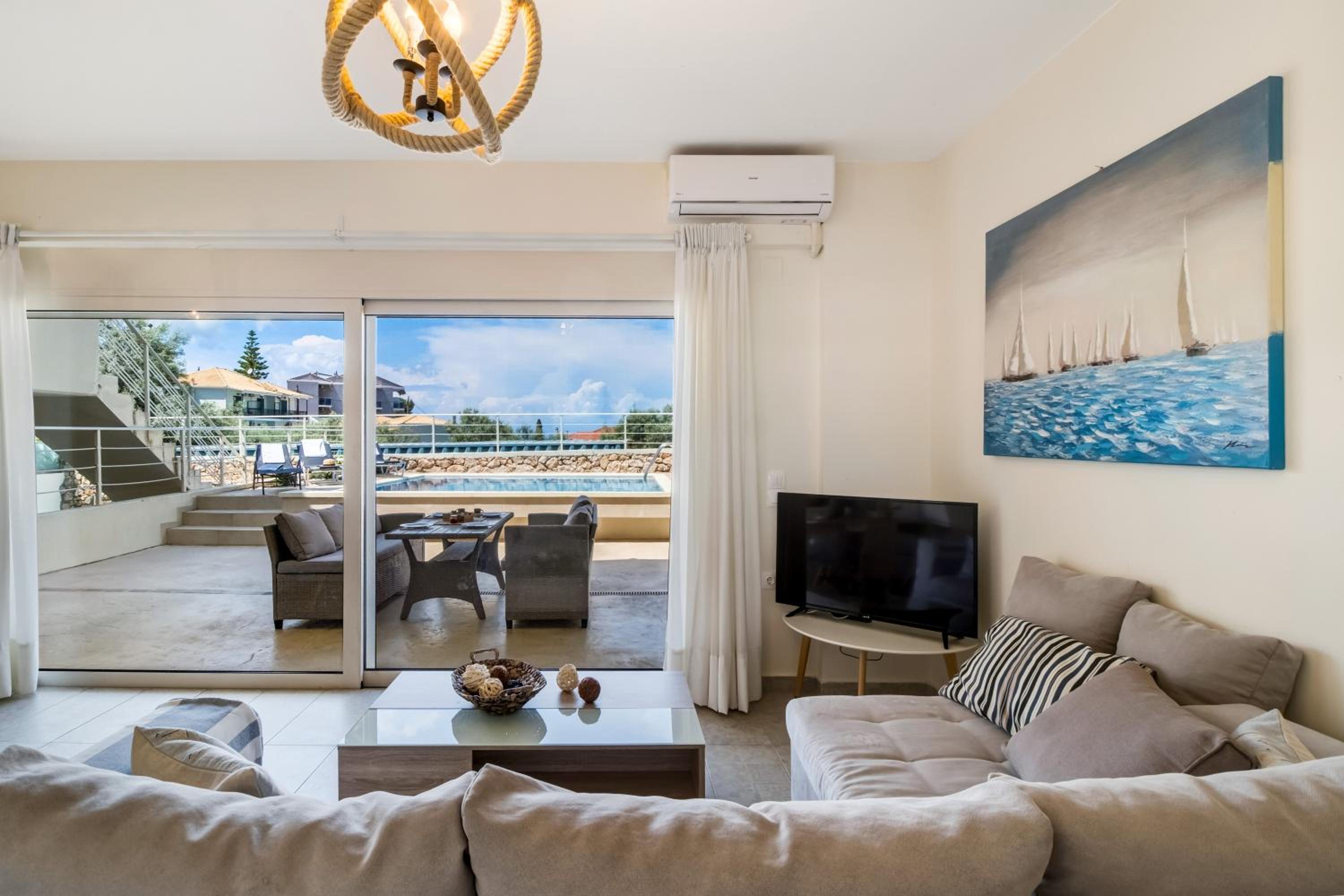 Three-Bedroom Superior Apartment