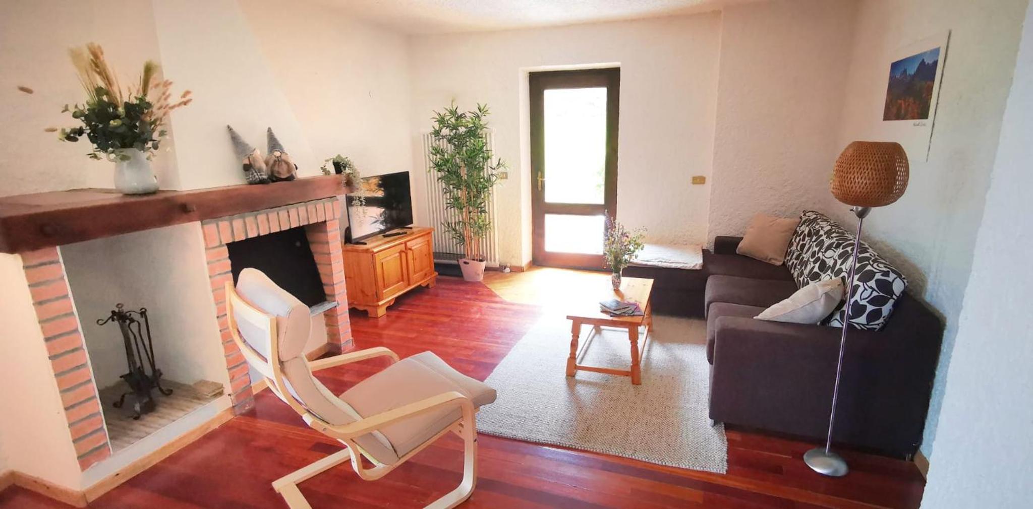Apartment with Balcony