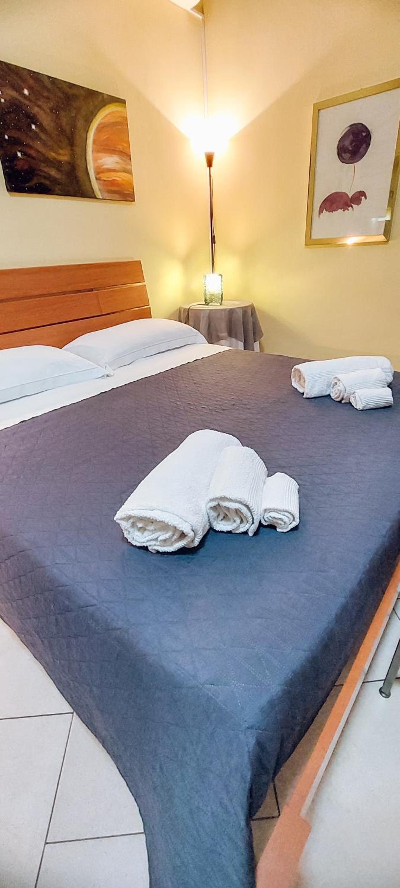 Double Room with Private Bathroom - Photo 6
