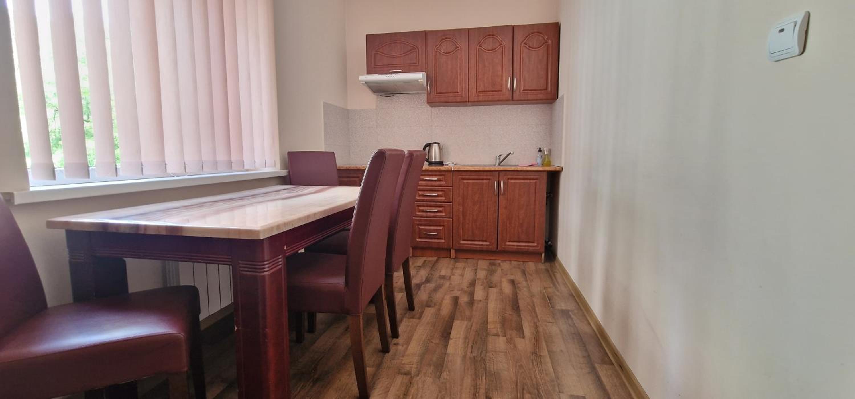 Apartment (2 Adults)
