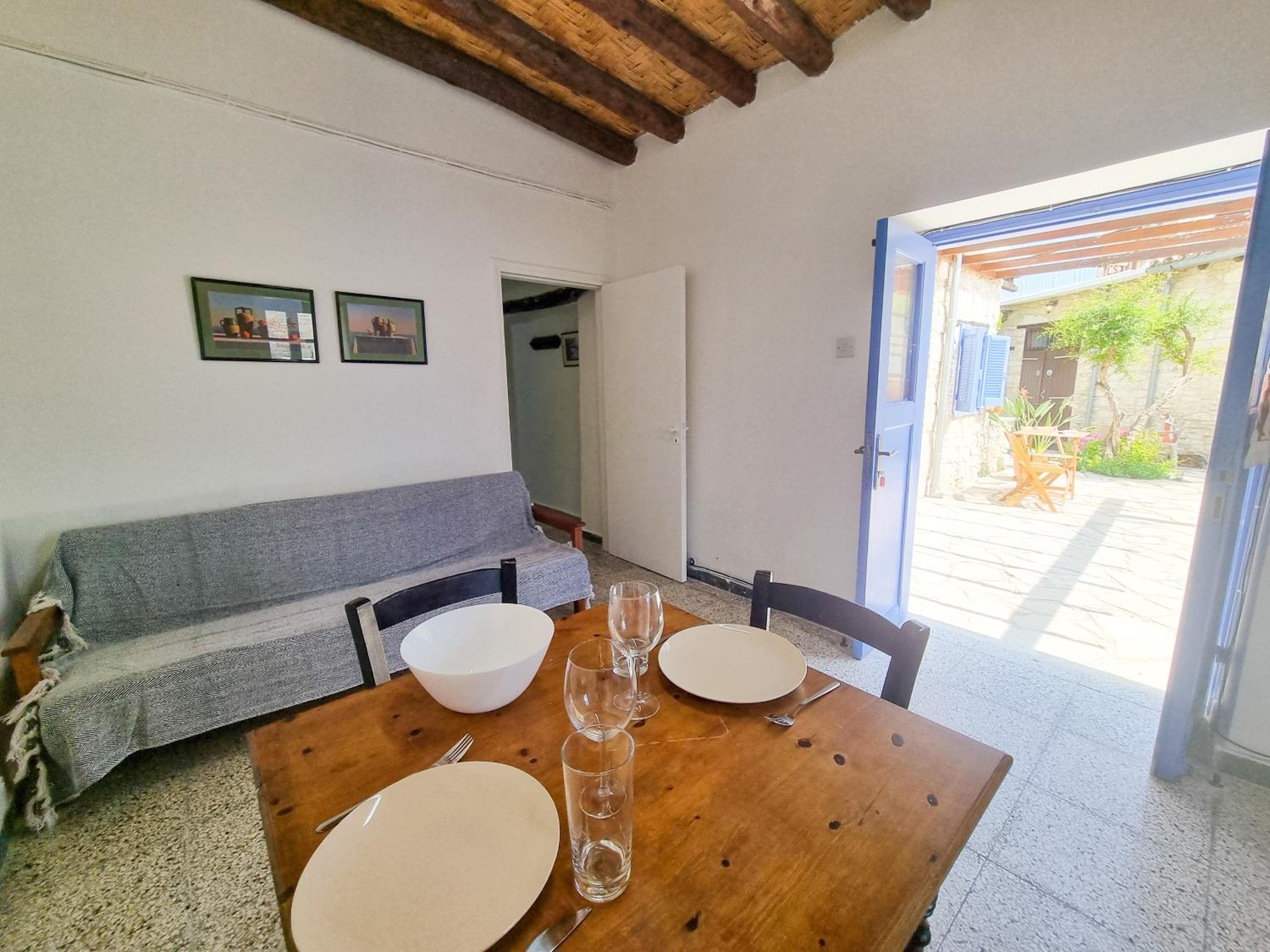 Apartment - Ground Floor photo 2