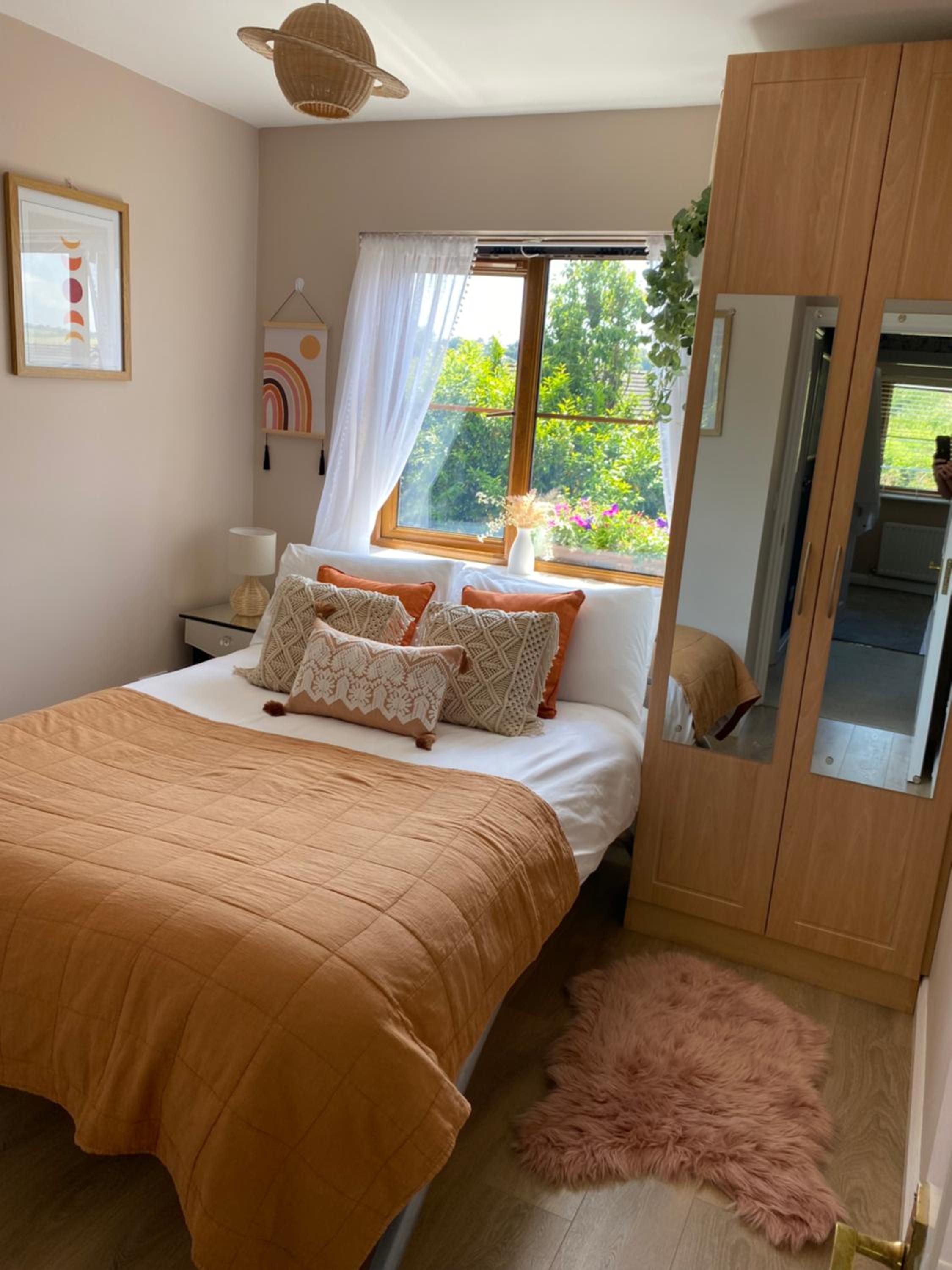 Double Room with Private Bathroom photo 2