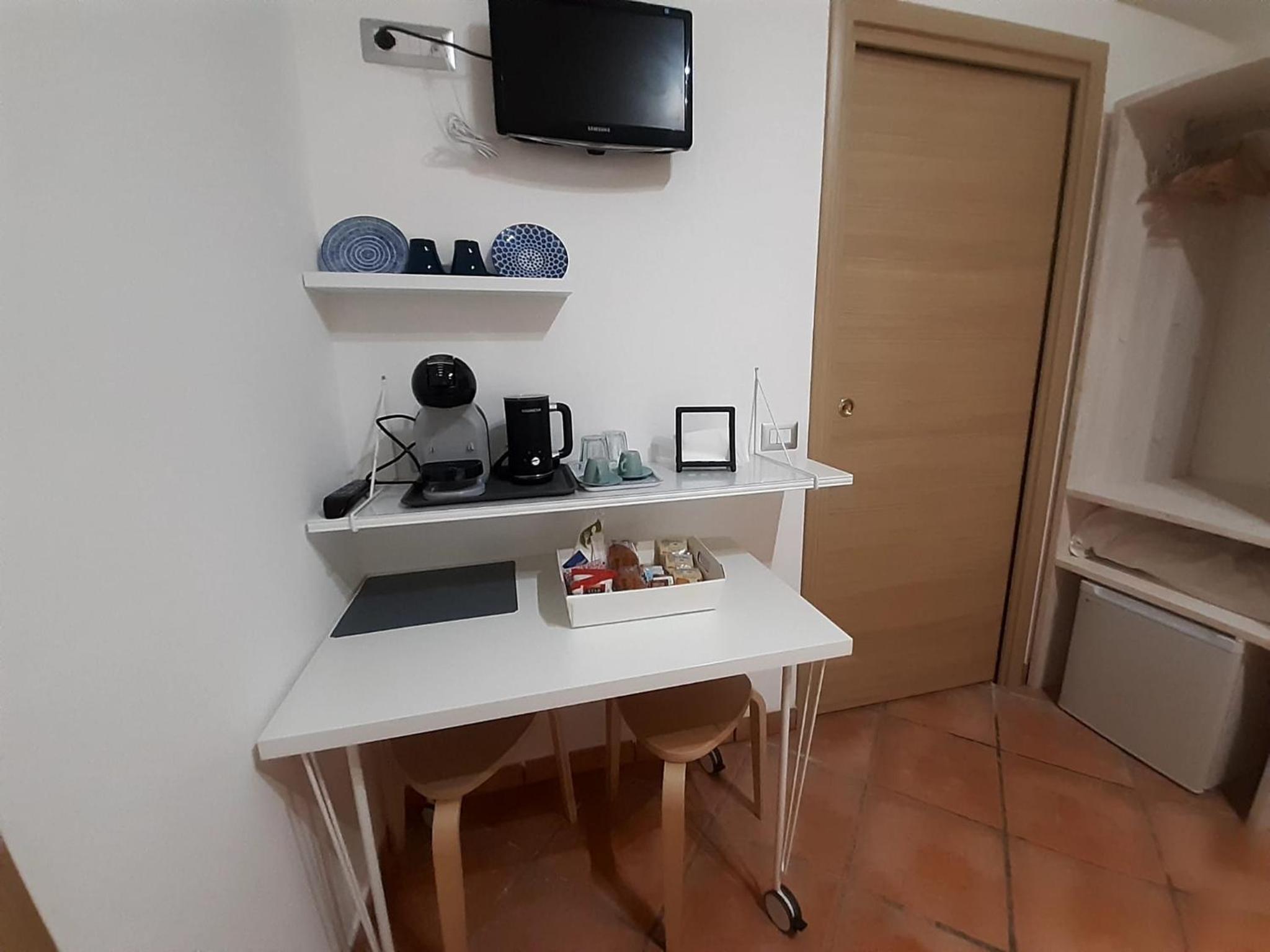Double Room - Photo 19