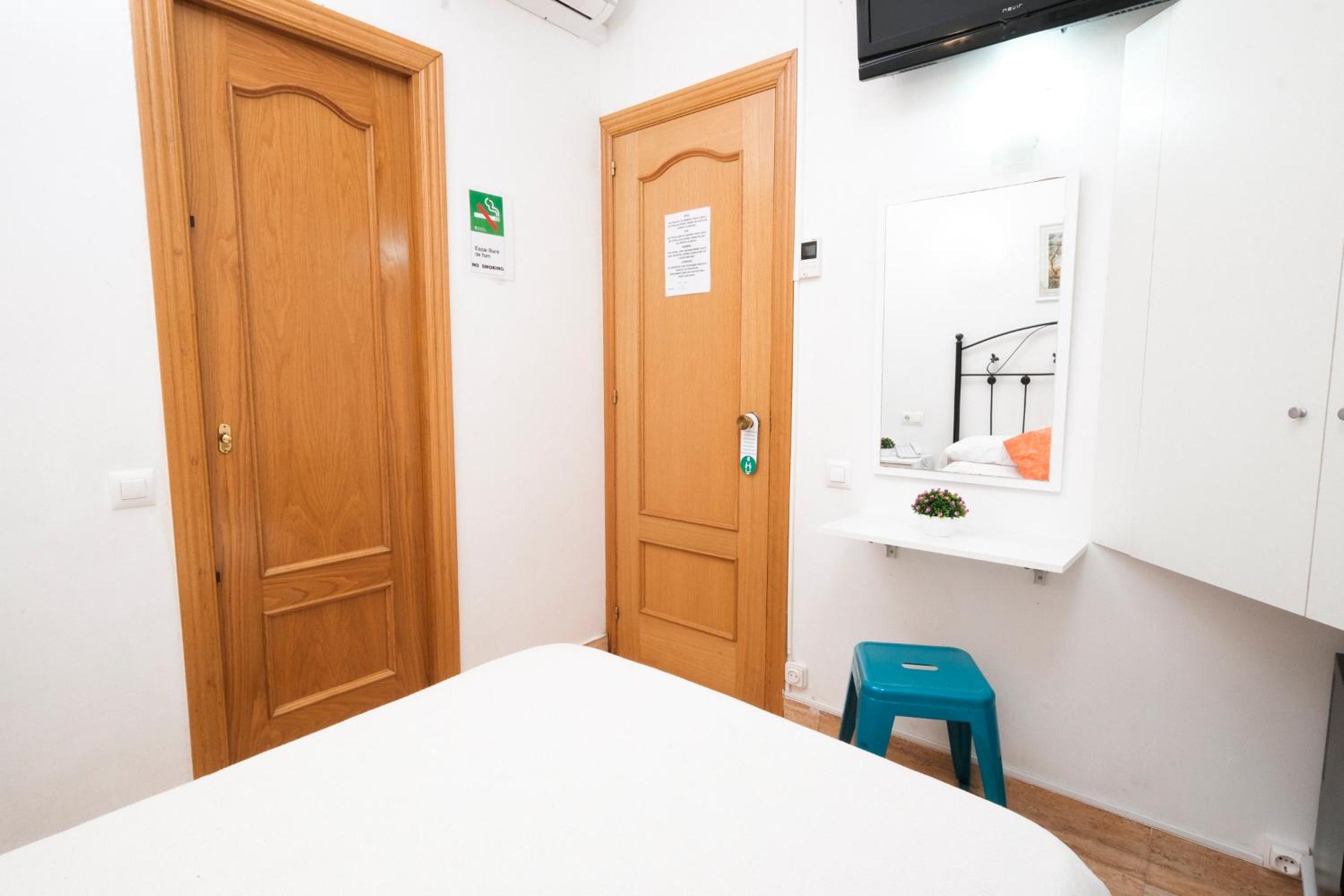 Indoor Double Room for Single Use photo 2