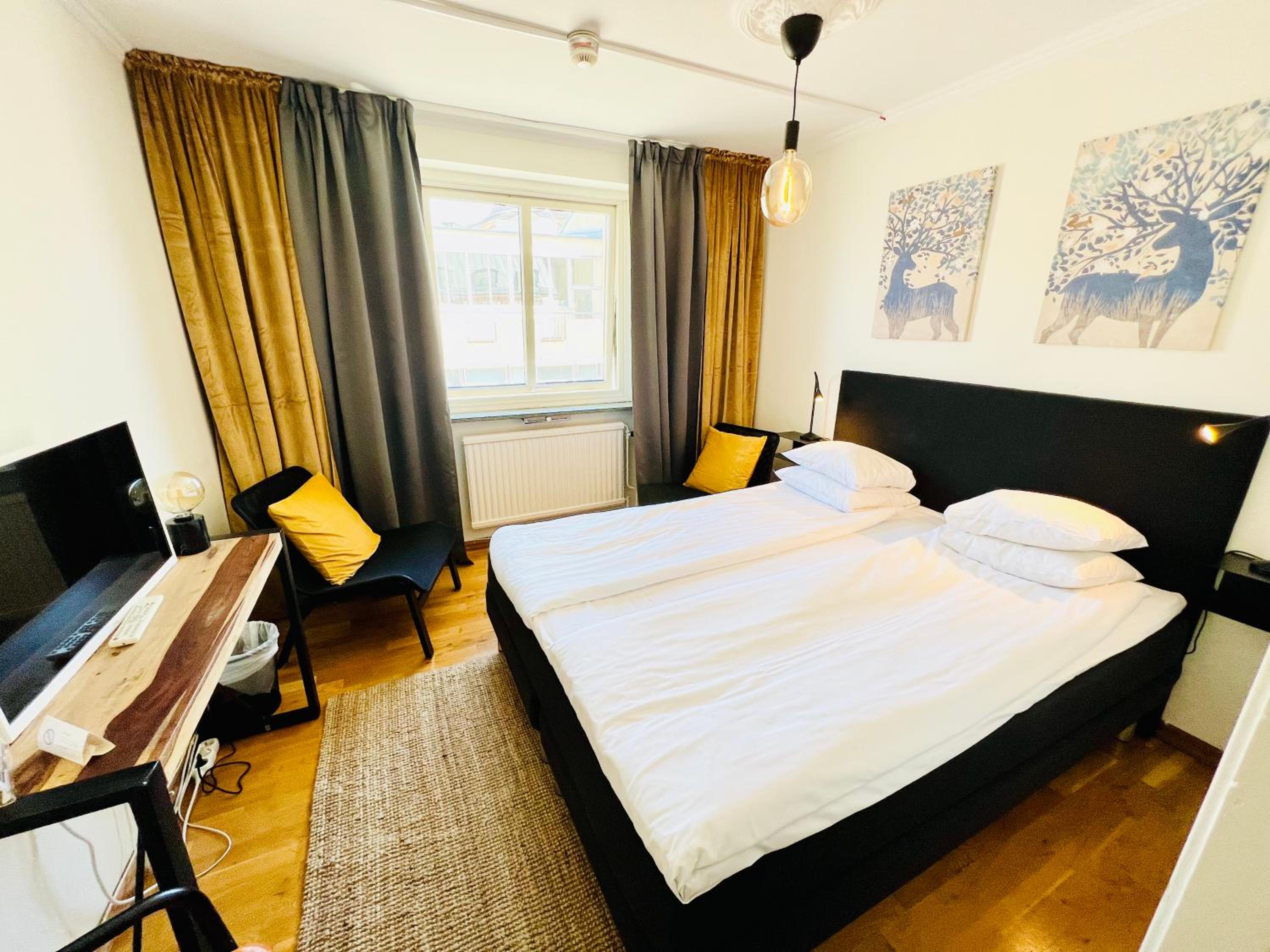 Economy Double Room photo 1