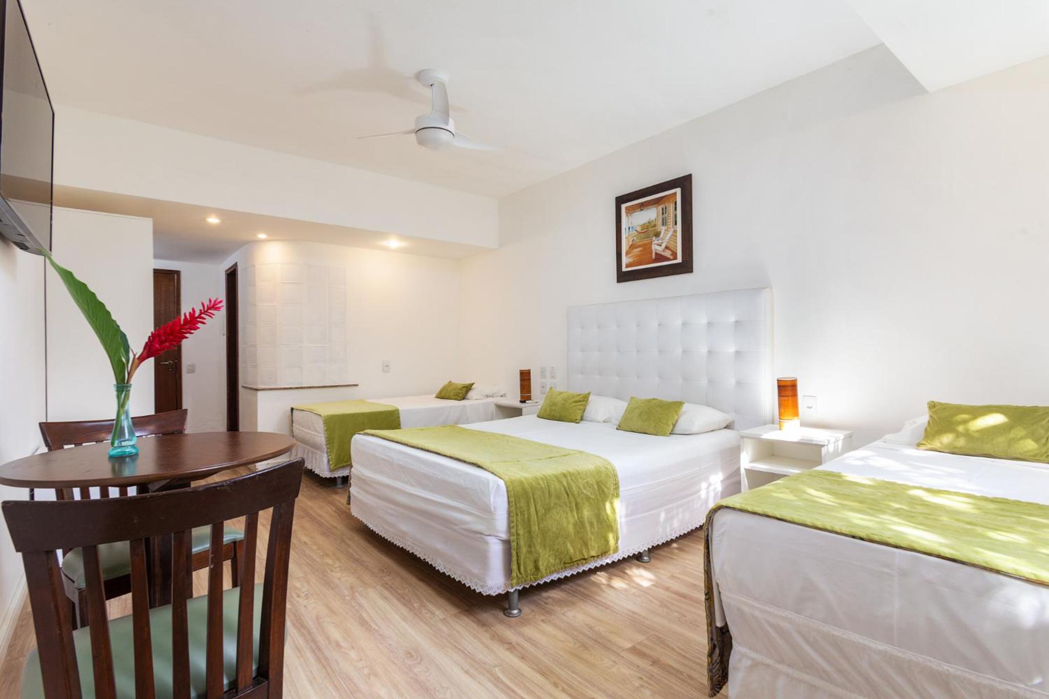 Standard Suite - Photo 2