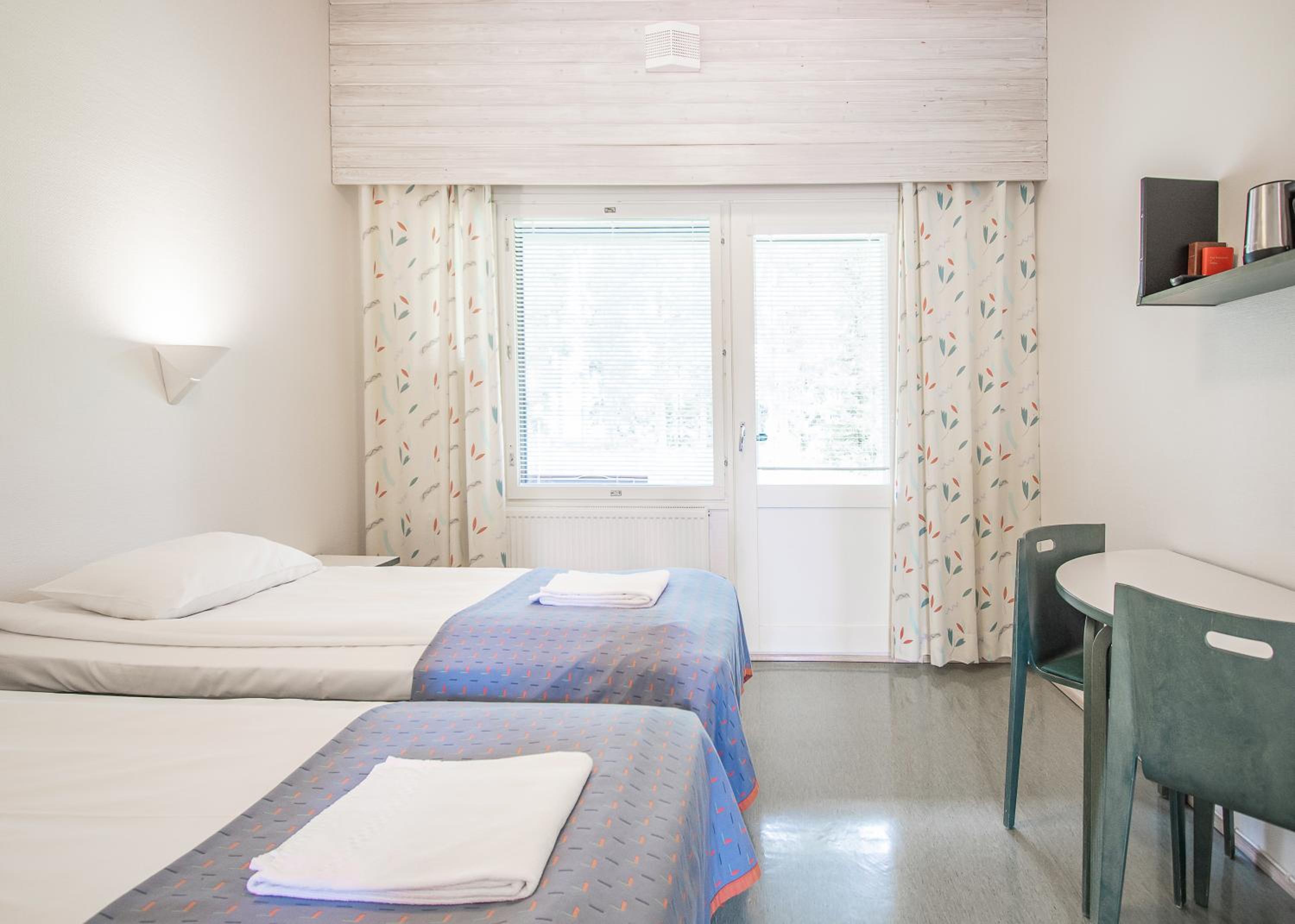 Twin Room - Photo 1