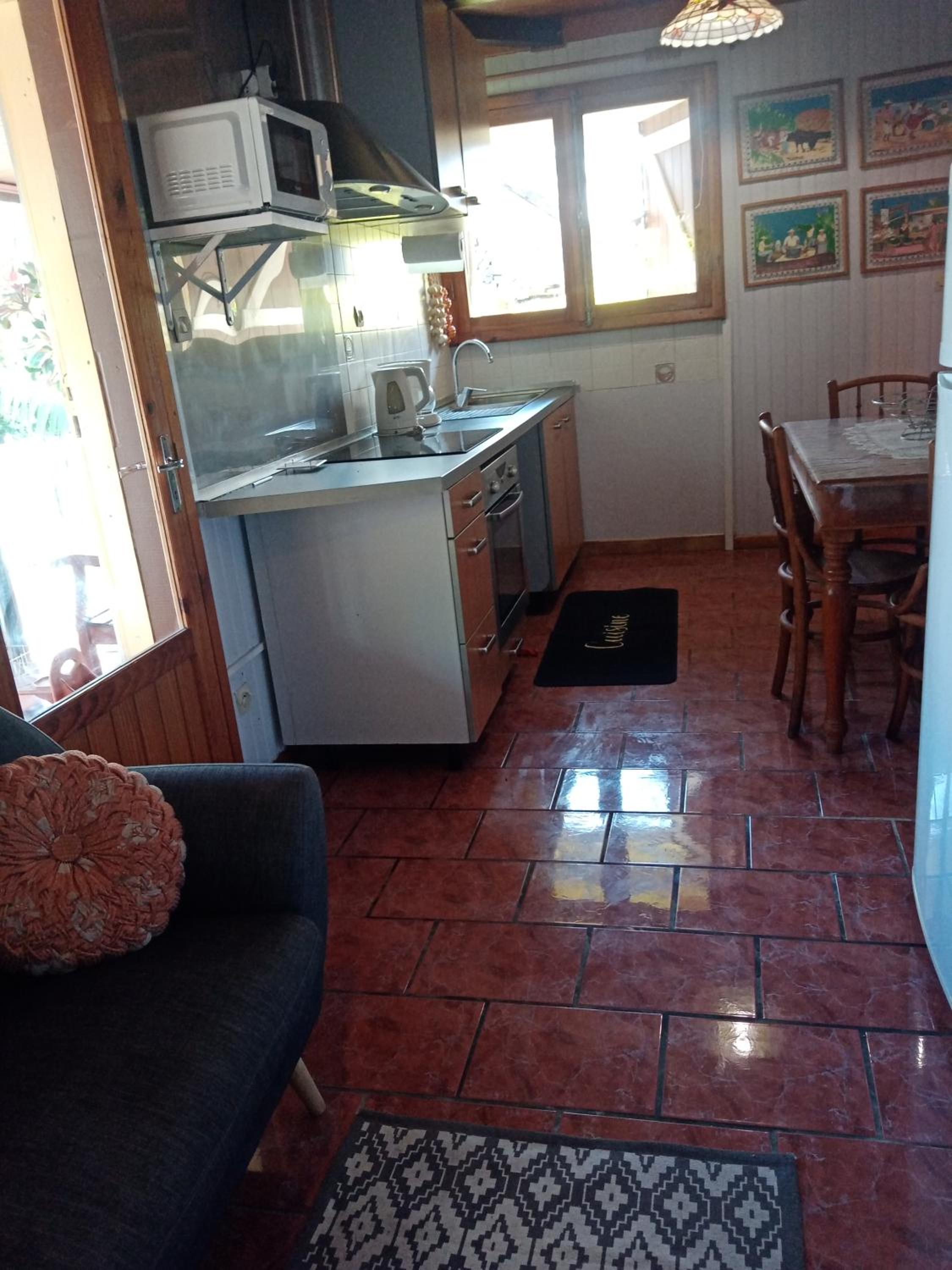 One-Bedroom Chalet - Photo 6