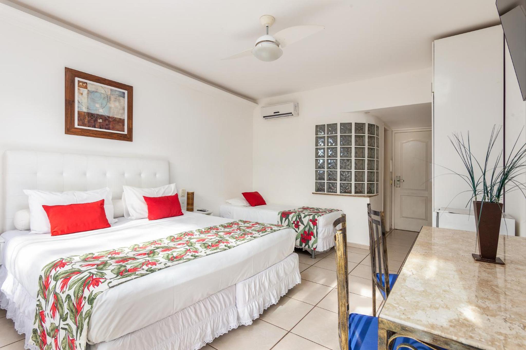 Superior Suite - Photo 3