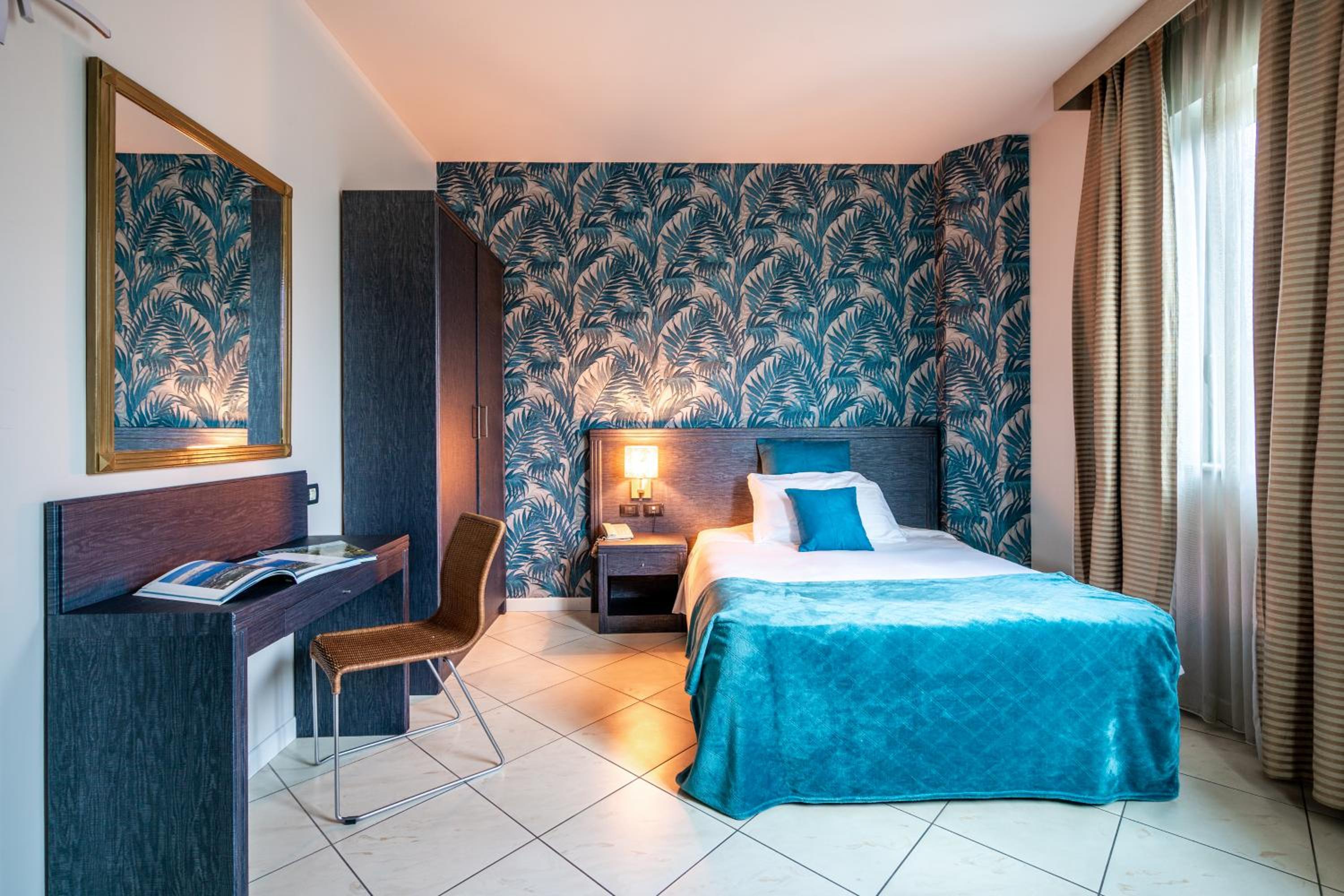 Superior Single Room