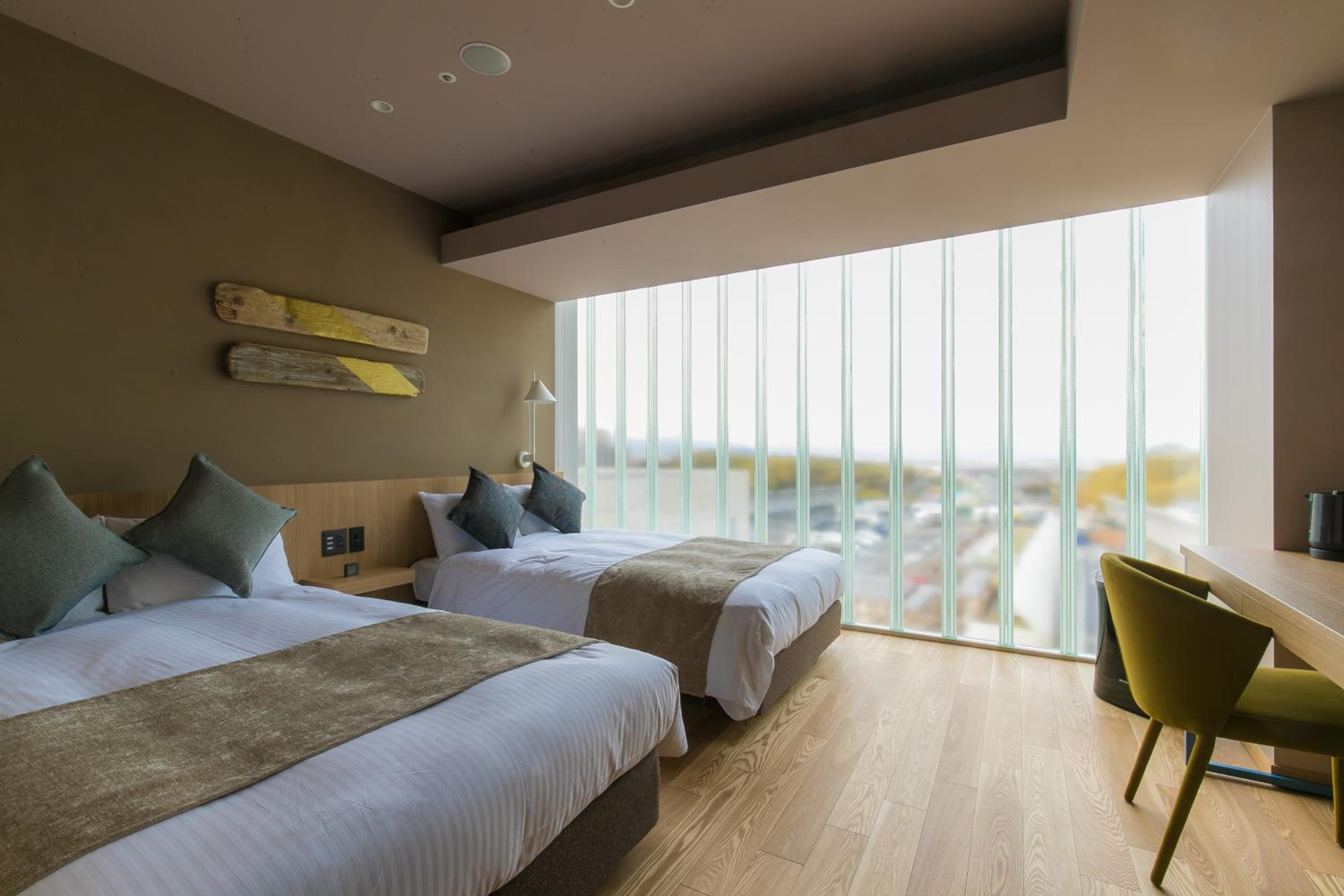 Standard Twin Room - Photo 4