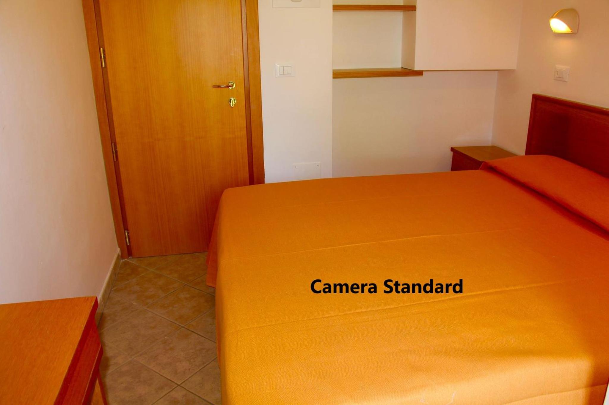 Standard Double or Twin Room photo 2