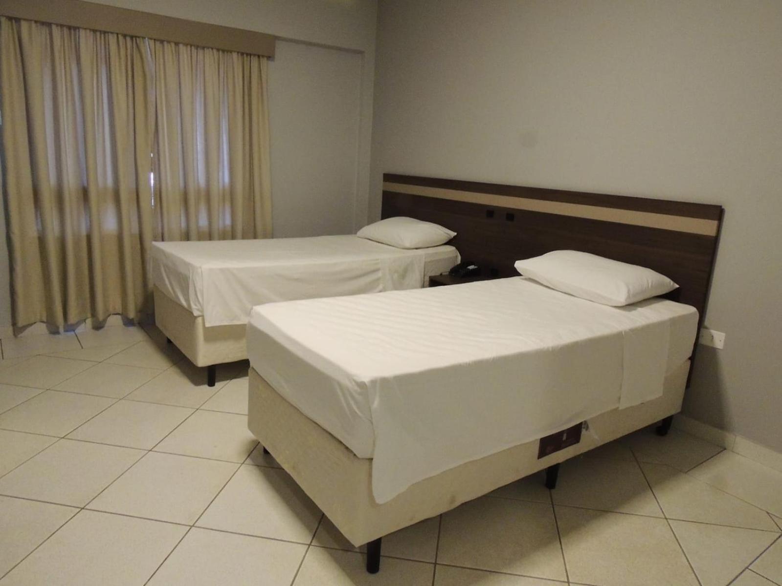 Deluxe Twin Room photo 3