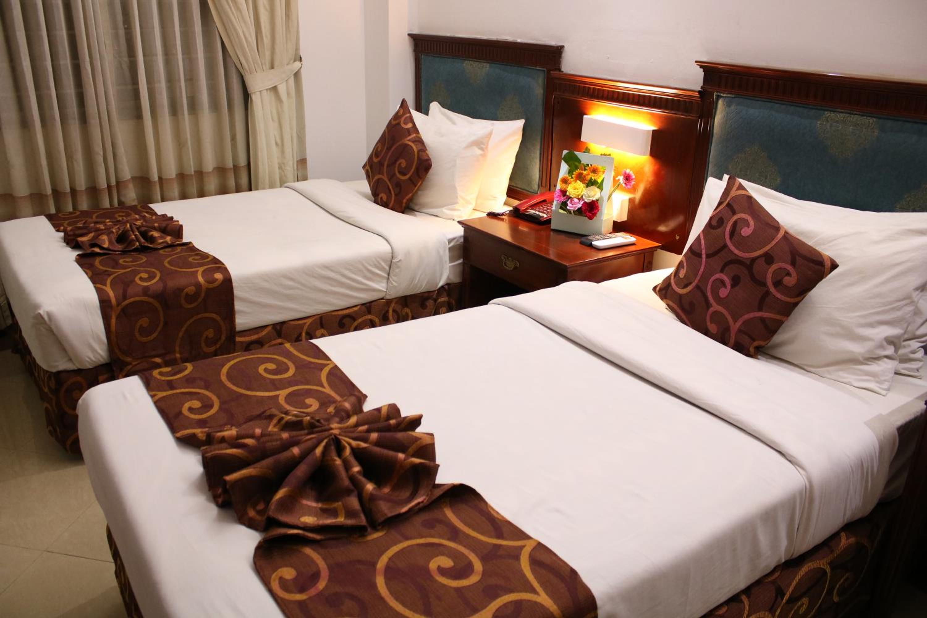 Standard Twin Room
