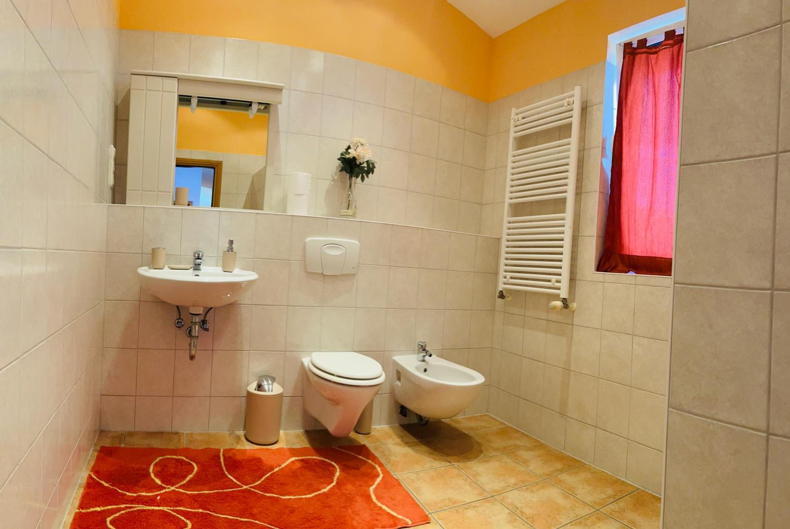 Two-Bedroom House photo 3
