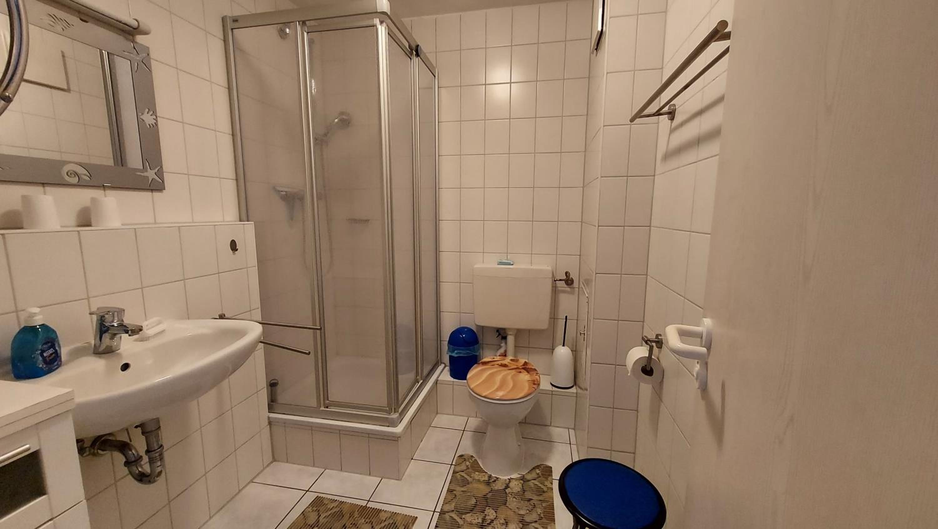Apartment with Lake View photo 2