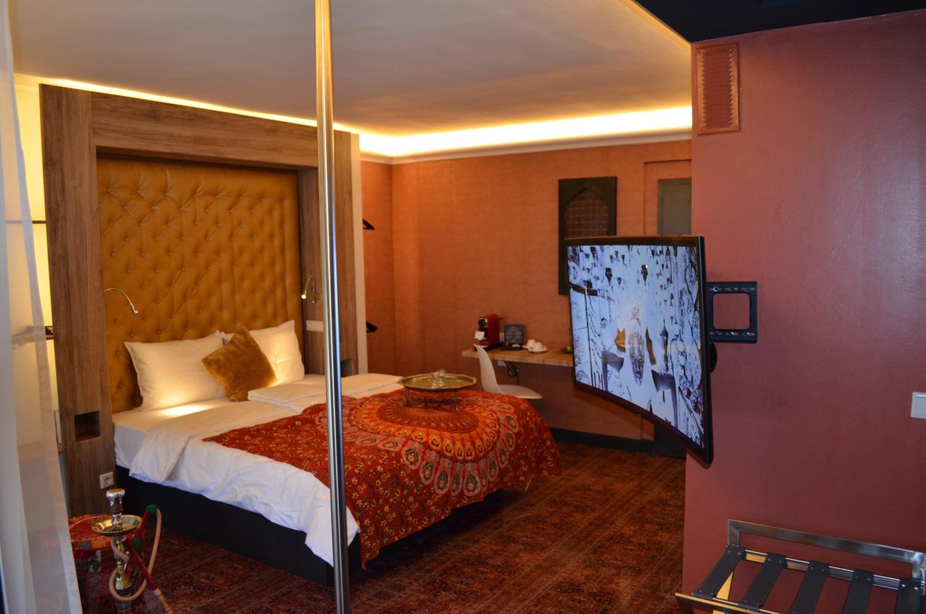 1001 Nights Suite - Photo 1