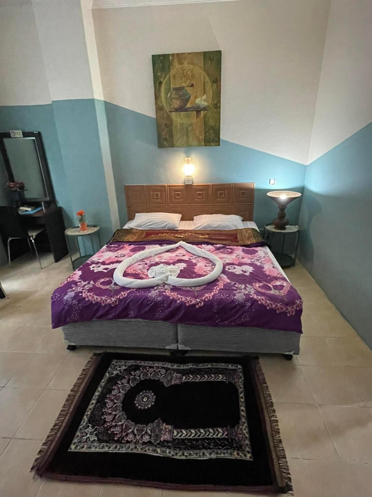 Superior Twin Room - Photo 11