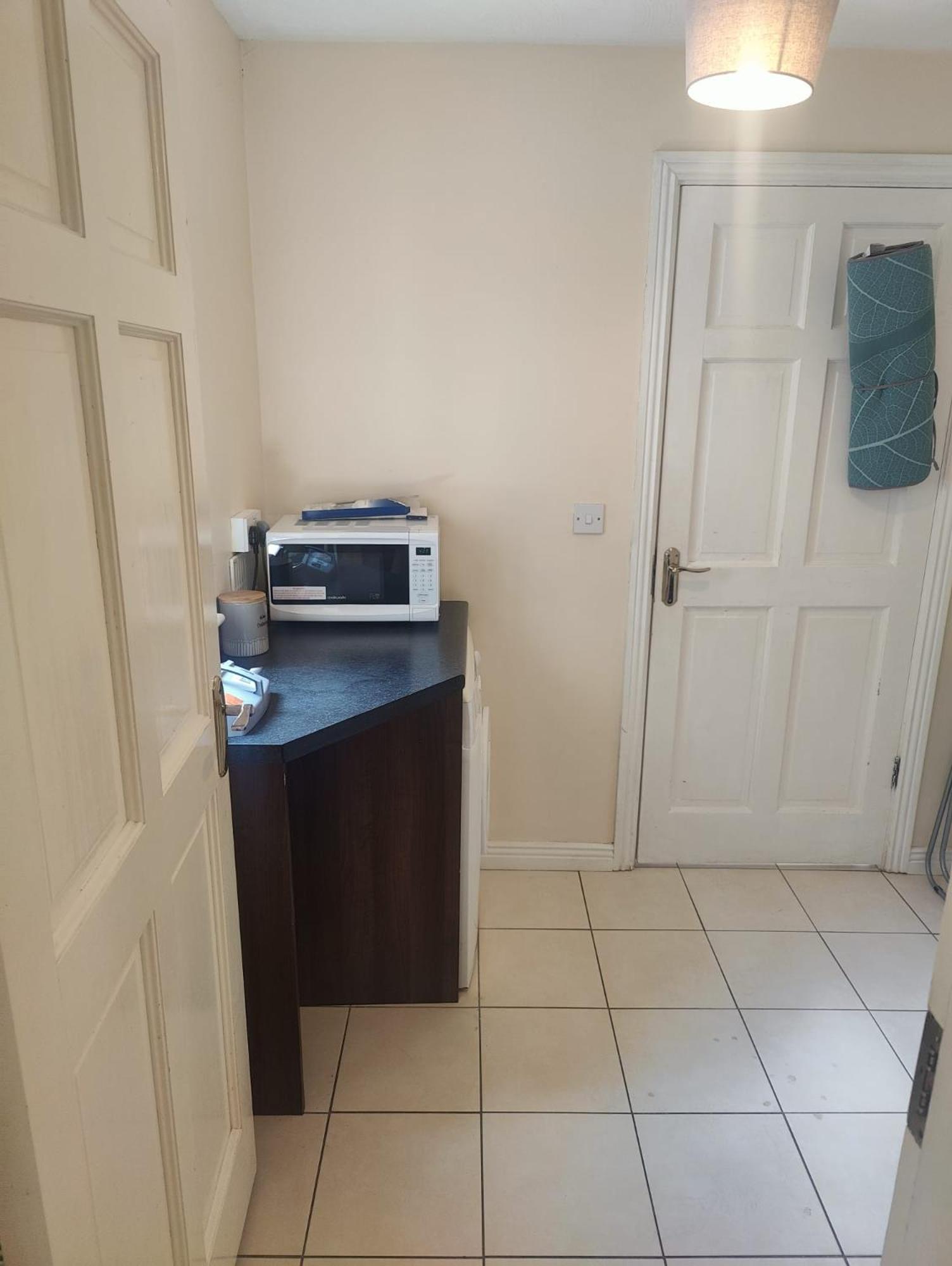 Two-Bedroom Apartment - Photo 2