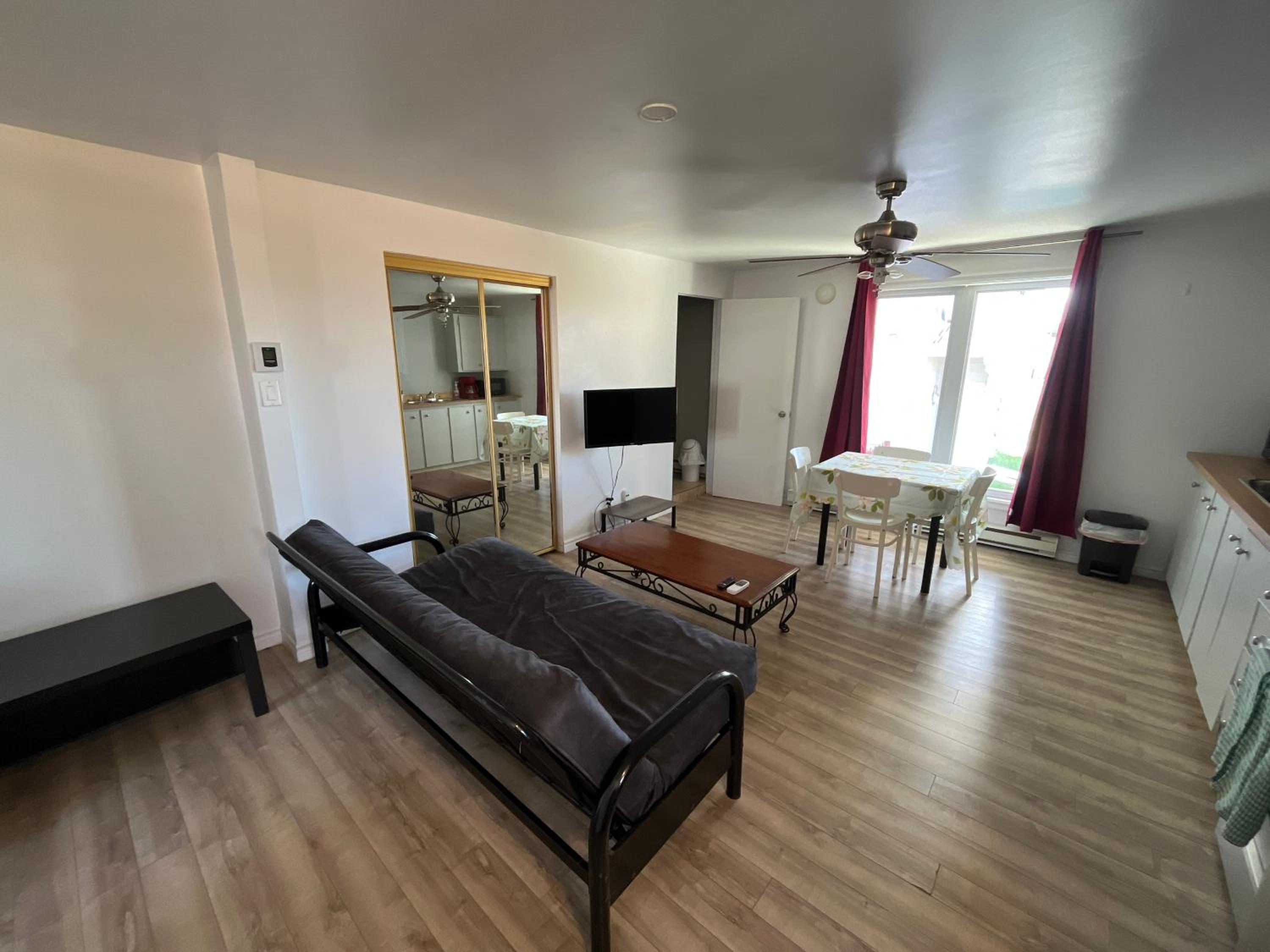 Apartment photo 1