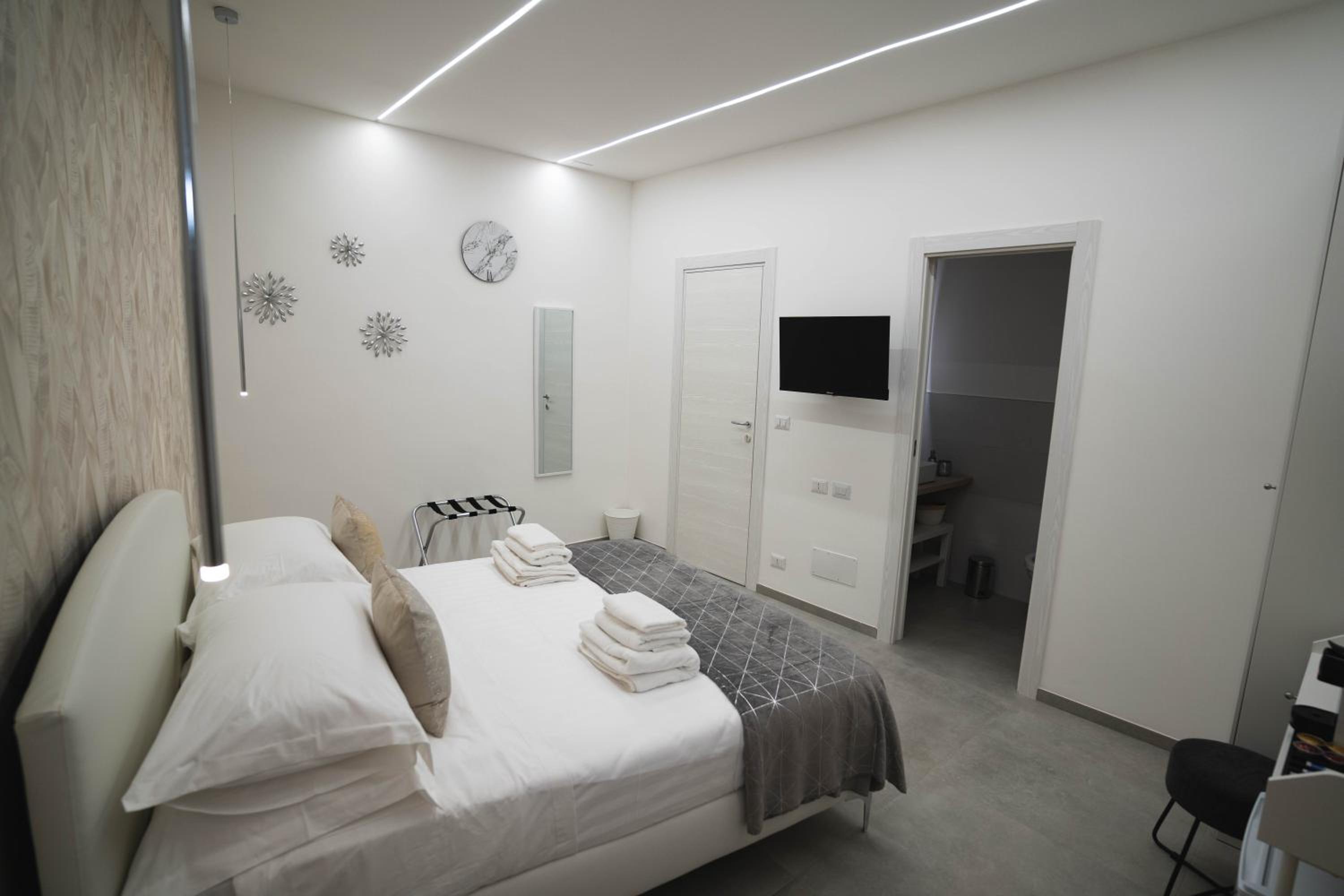 Double Room with Private Bathroom