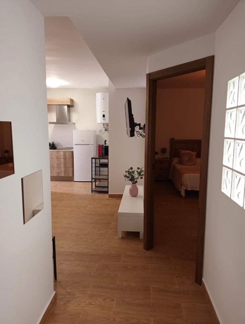 One-Bedroom Apartment photo 2