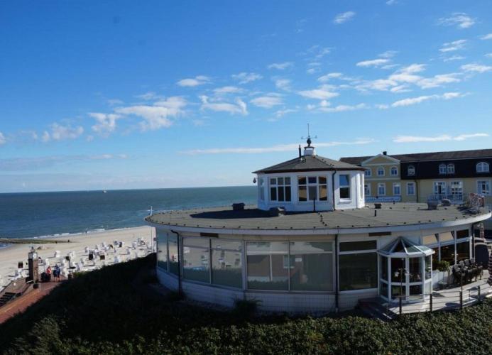 Apartment with Sea View photo 2