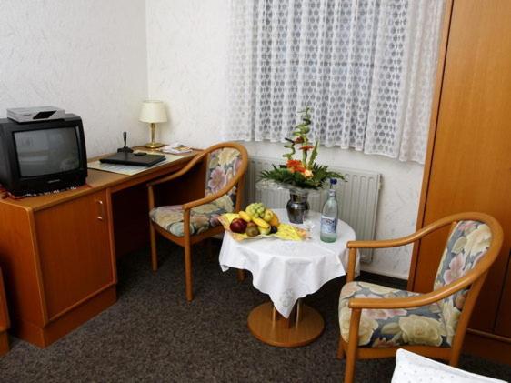 Single Room photo 3