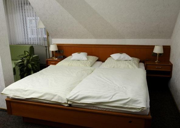 Double Room - Photo 2
