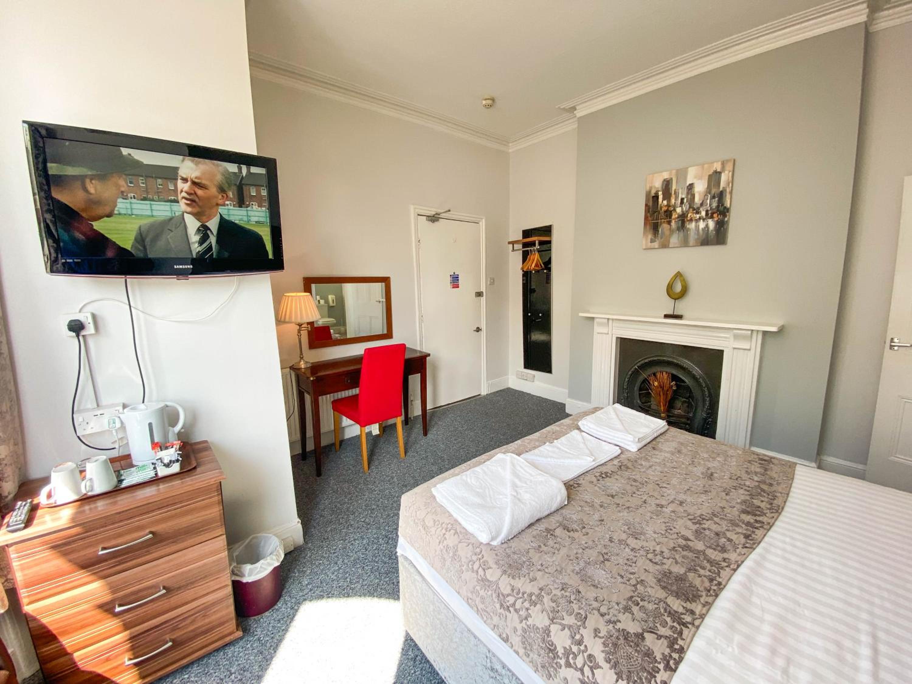 Superior Double Room - Photo 1