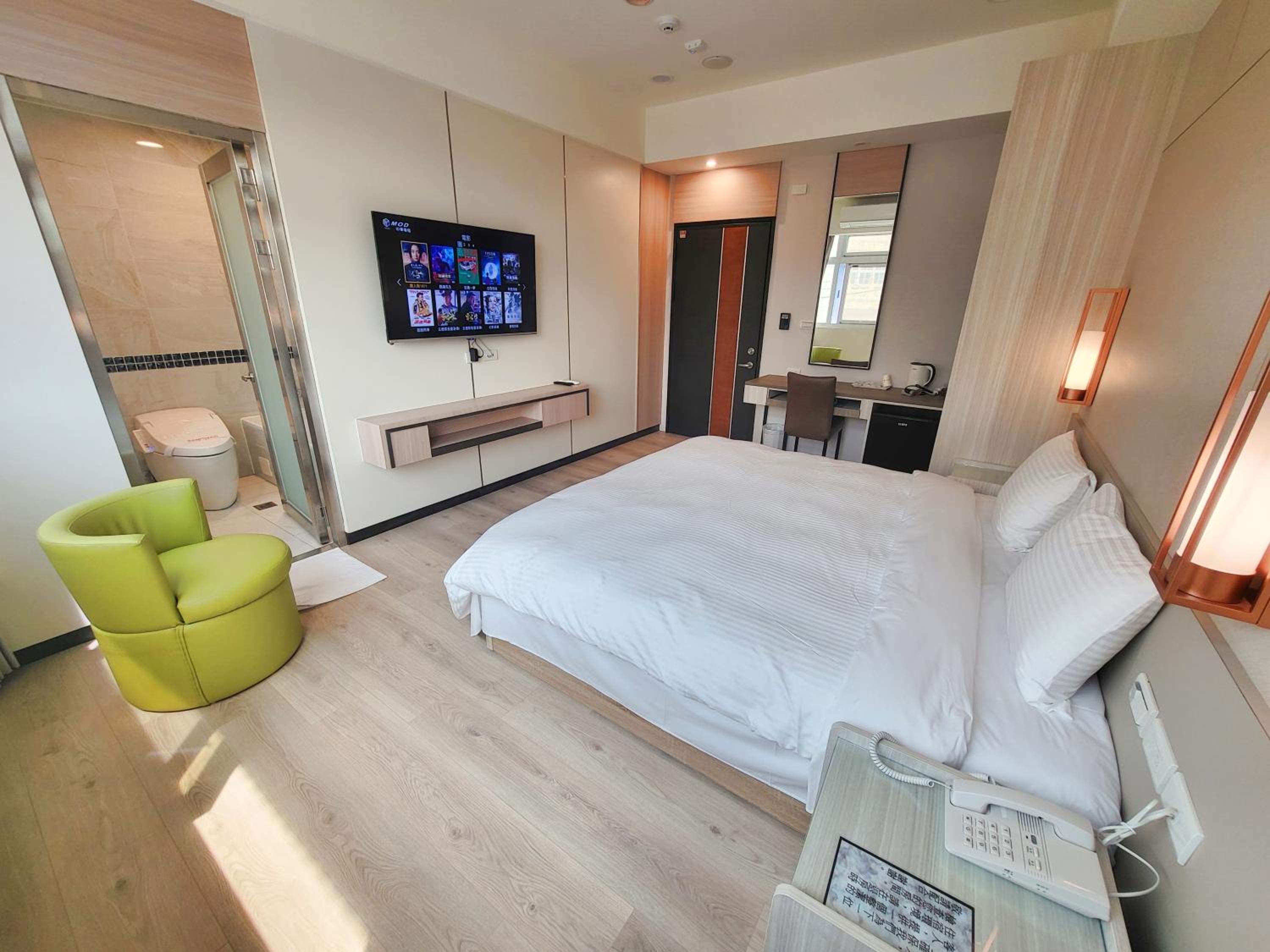 Double Room with Private Bathroom
