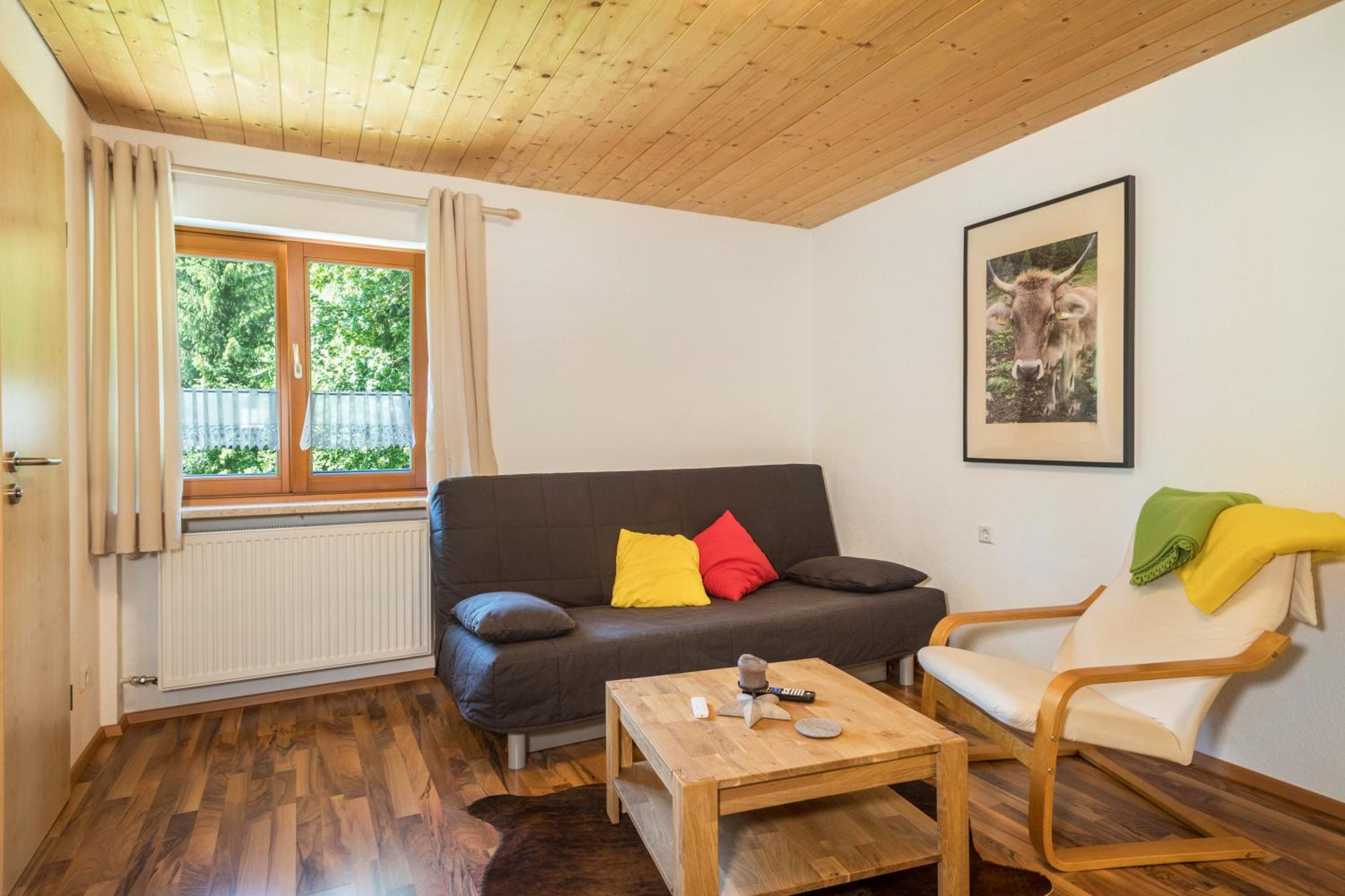 One-Bedroom Apartment with Garden View