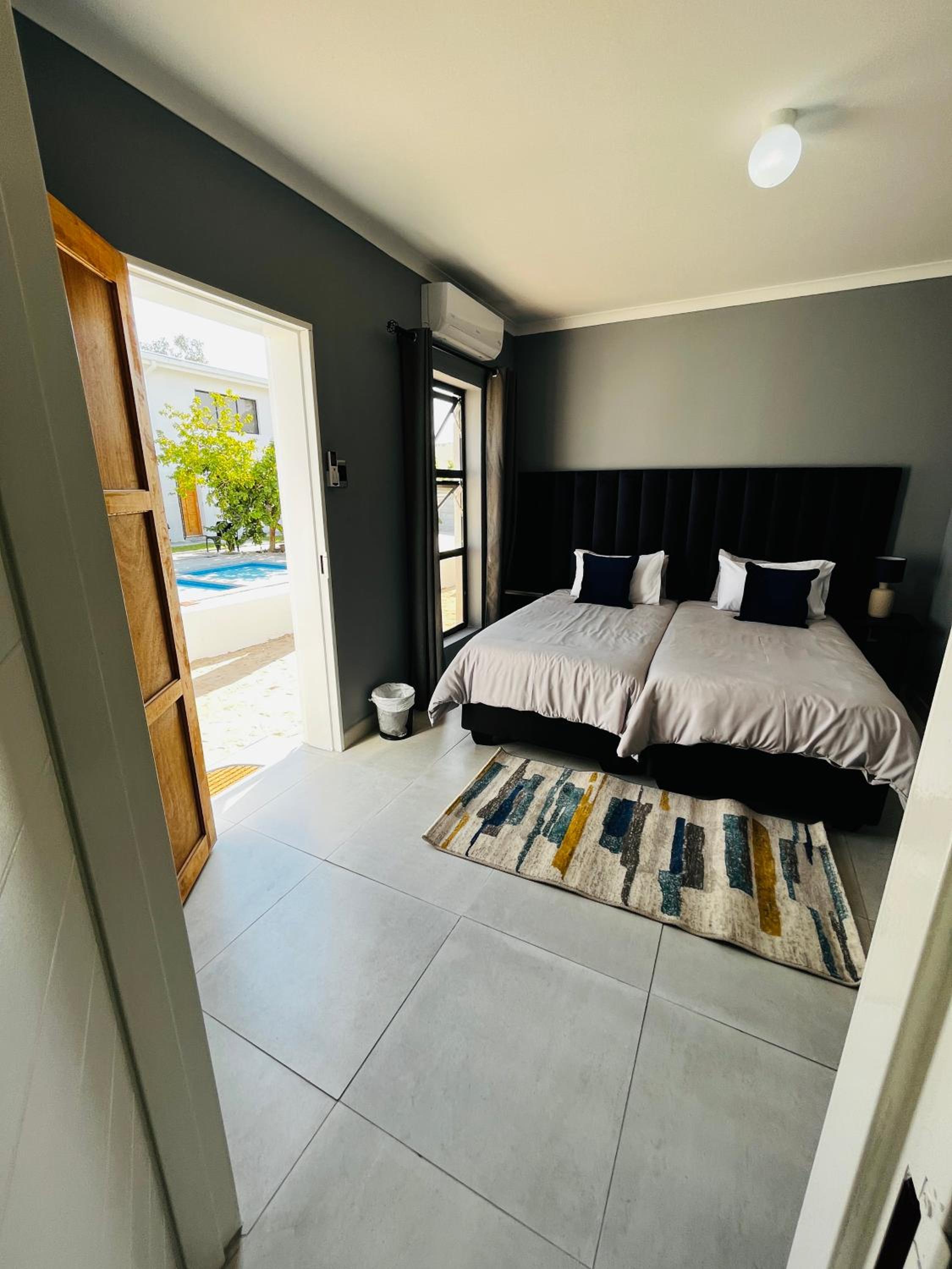 Standard Double or Twin Room photo 1