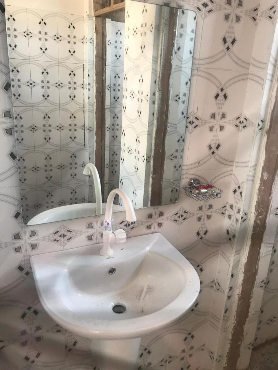 Deluxe King Room photo 2