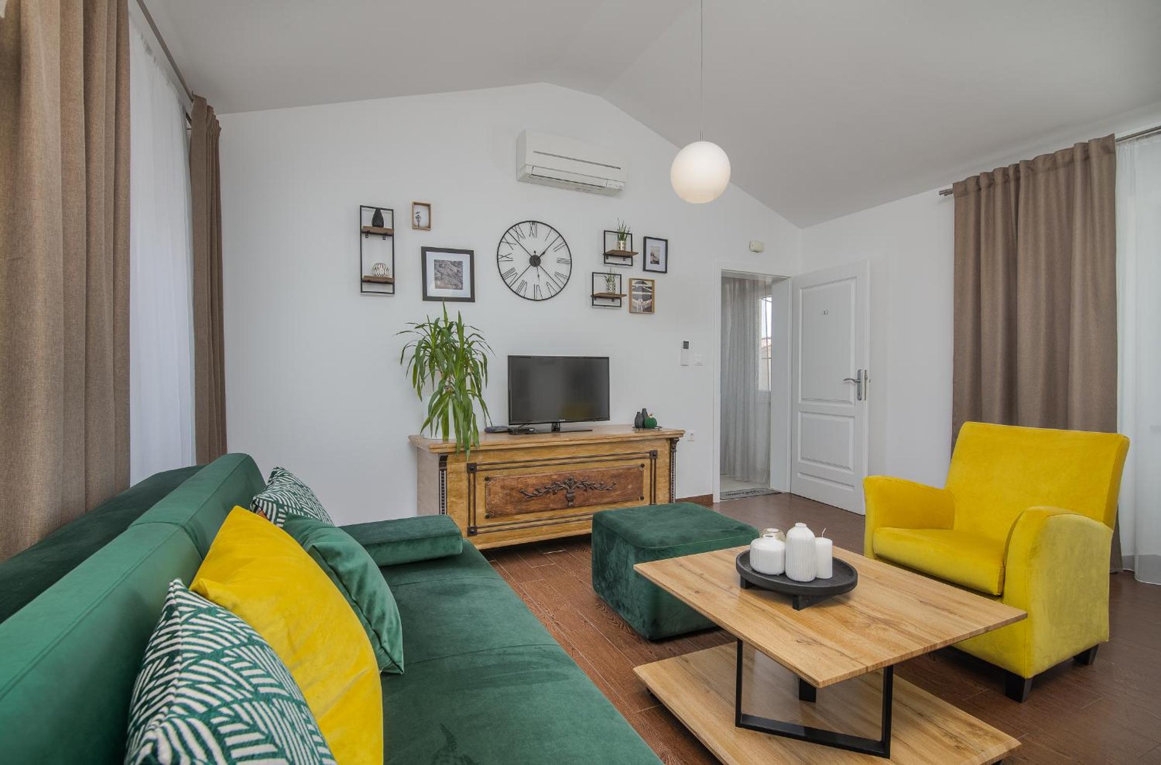 Apartment with Sea View