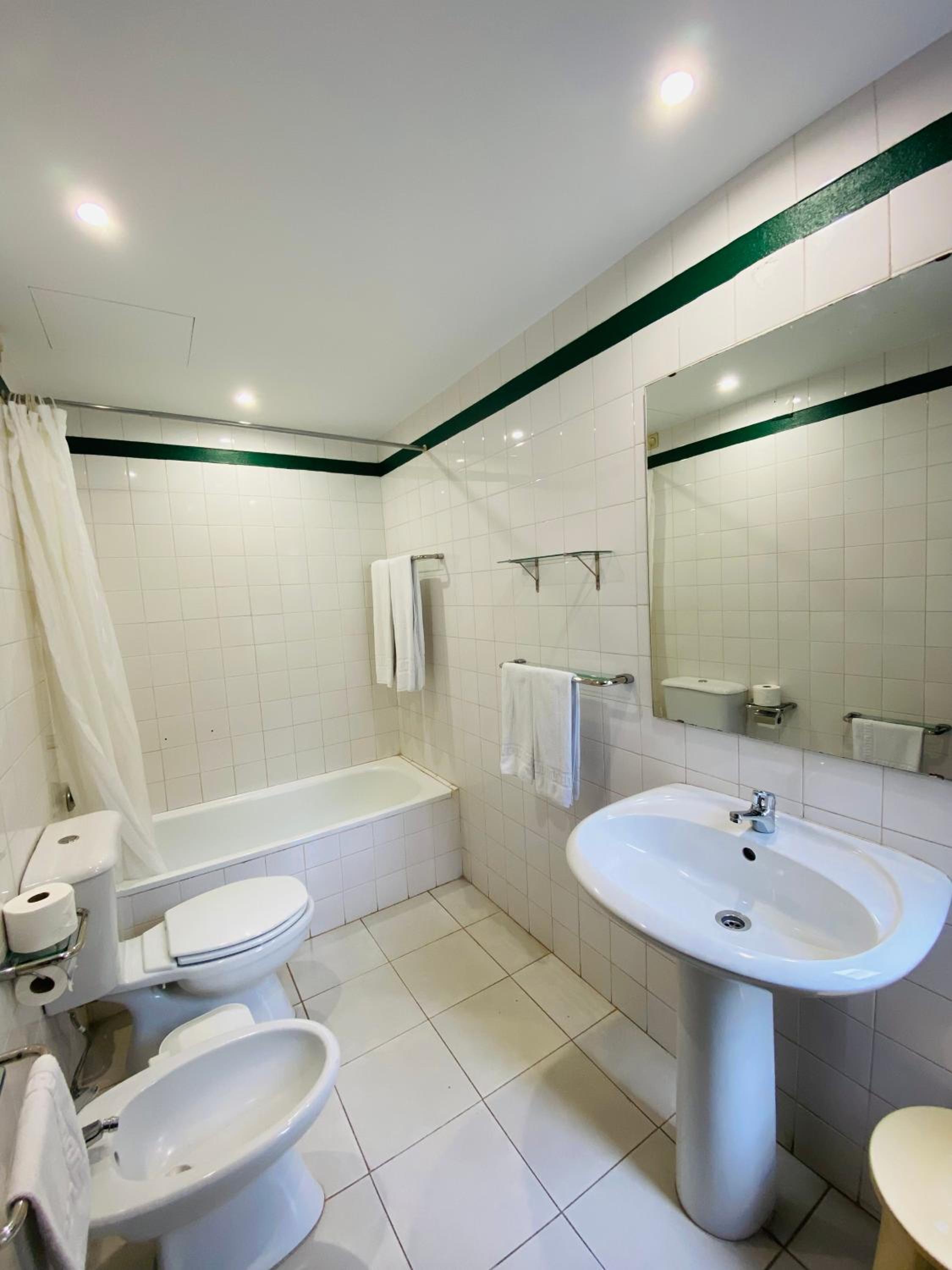 Studio Apartment - Photo 7
