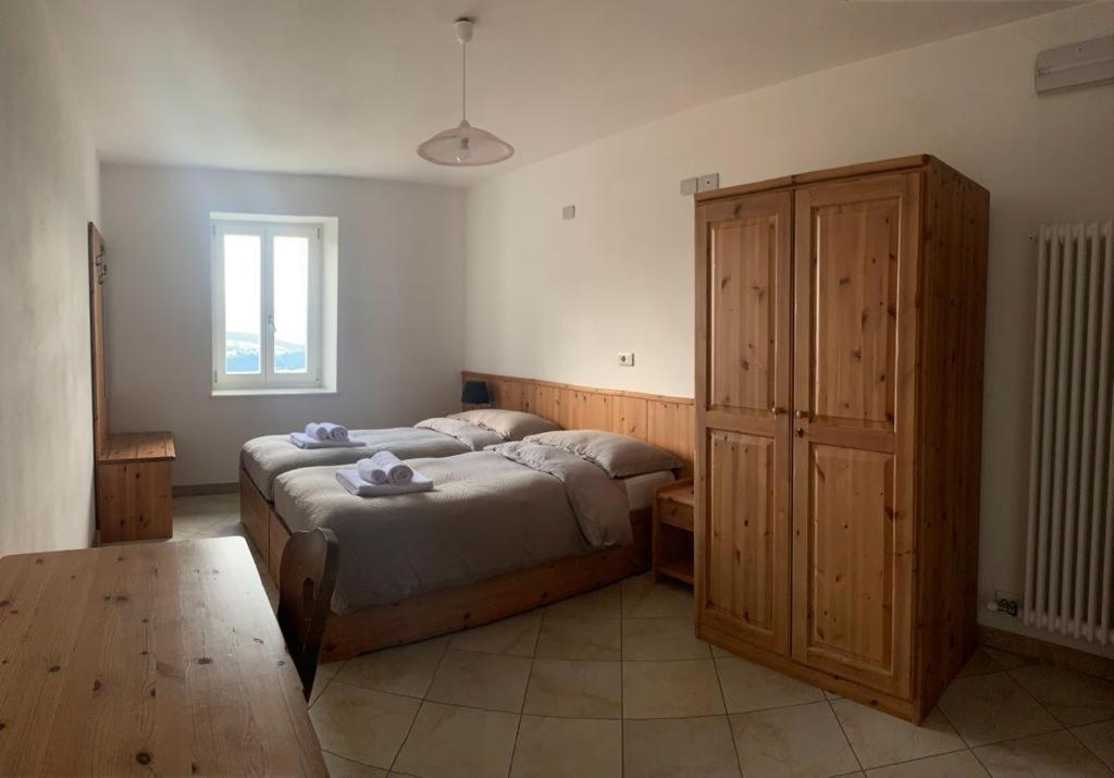 Double or Twin Room with Mountain View photo 1