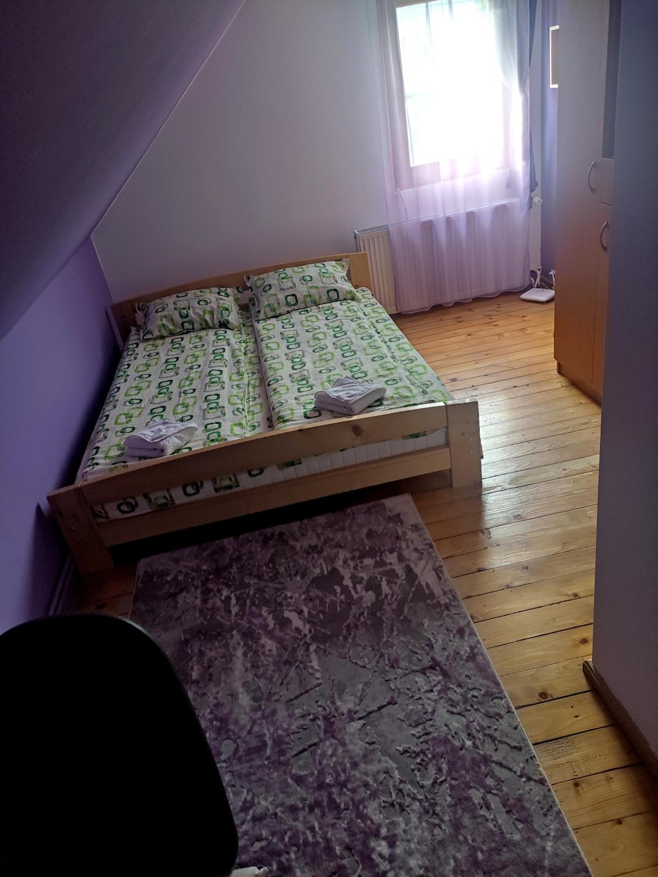 Deluxe King Room - Photo 1