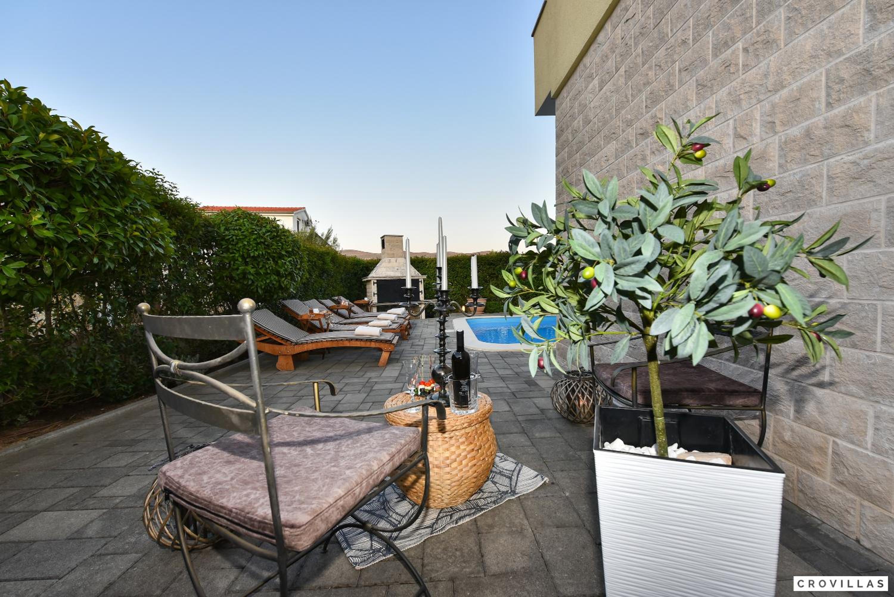 Three-Bedroom Villa photo 2