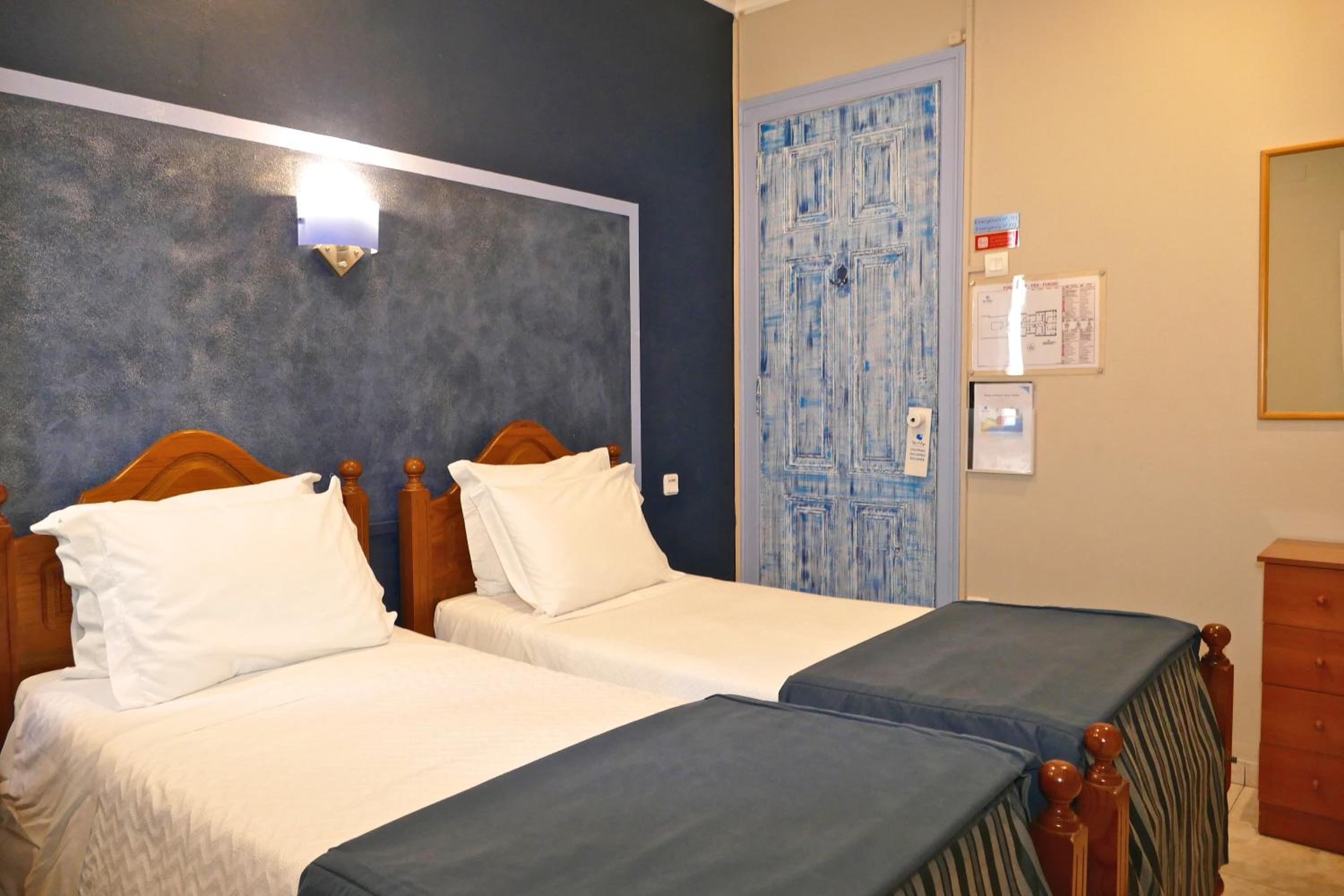Twin Room photo 2