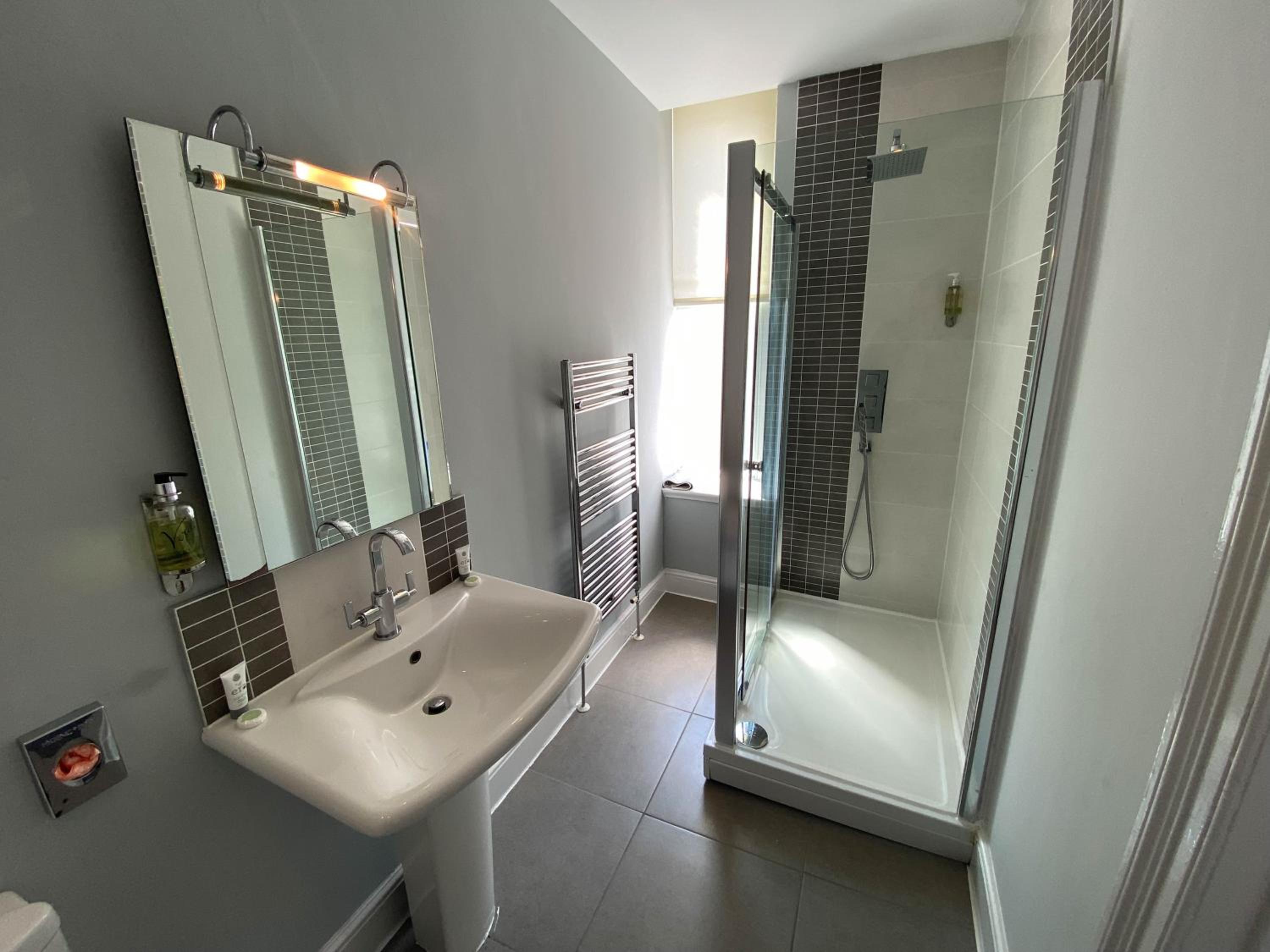 Superior Double Room - Photo 6