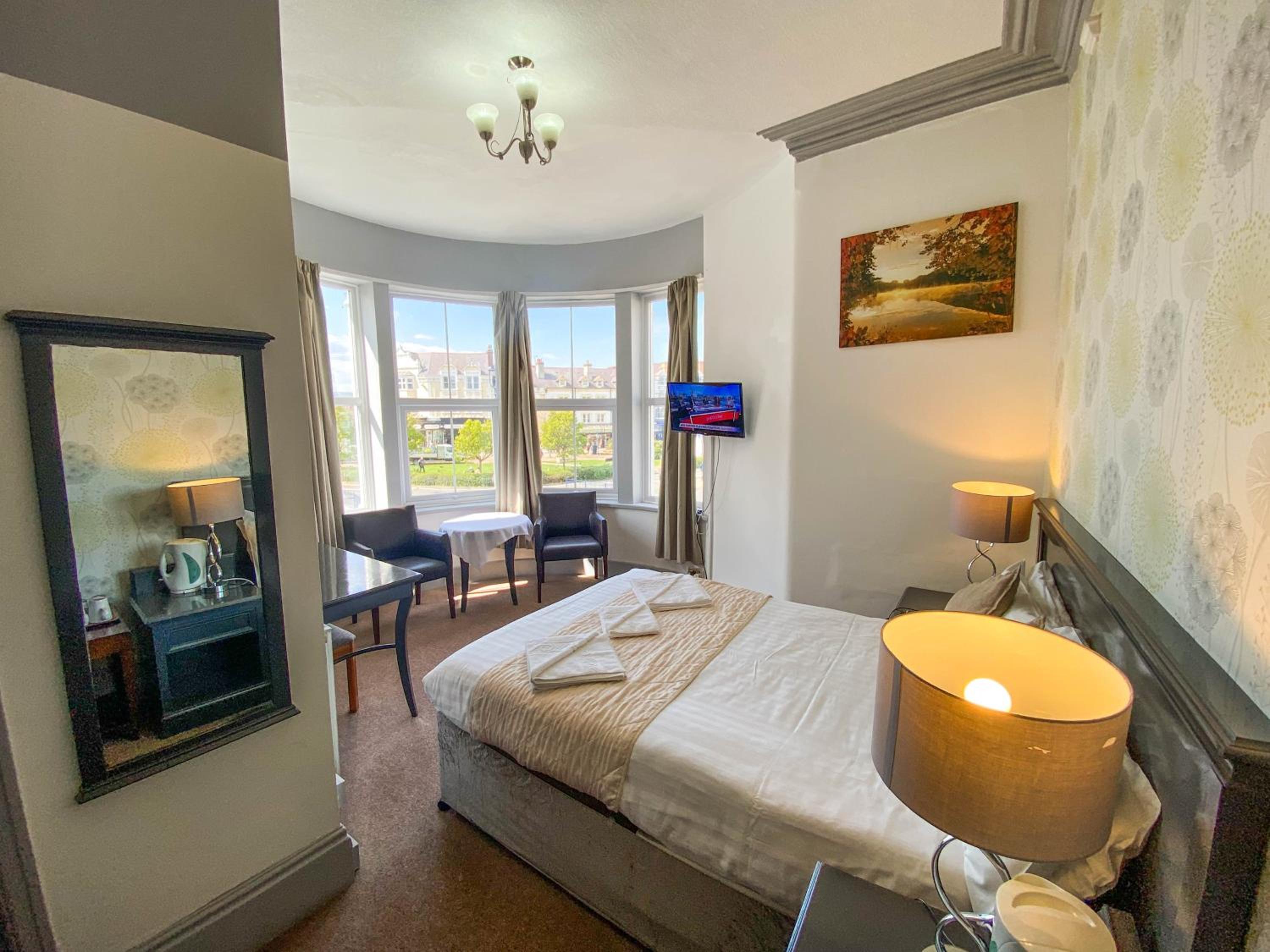 Double Room - Photo 4