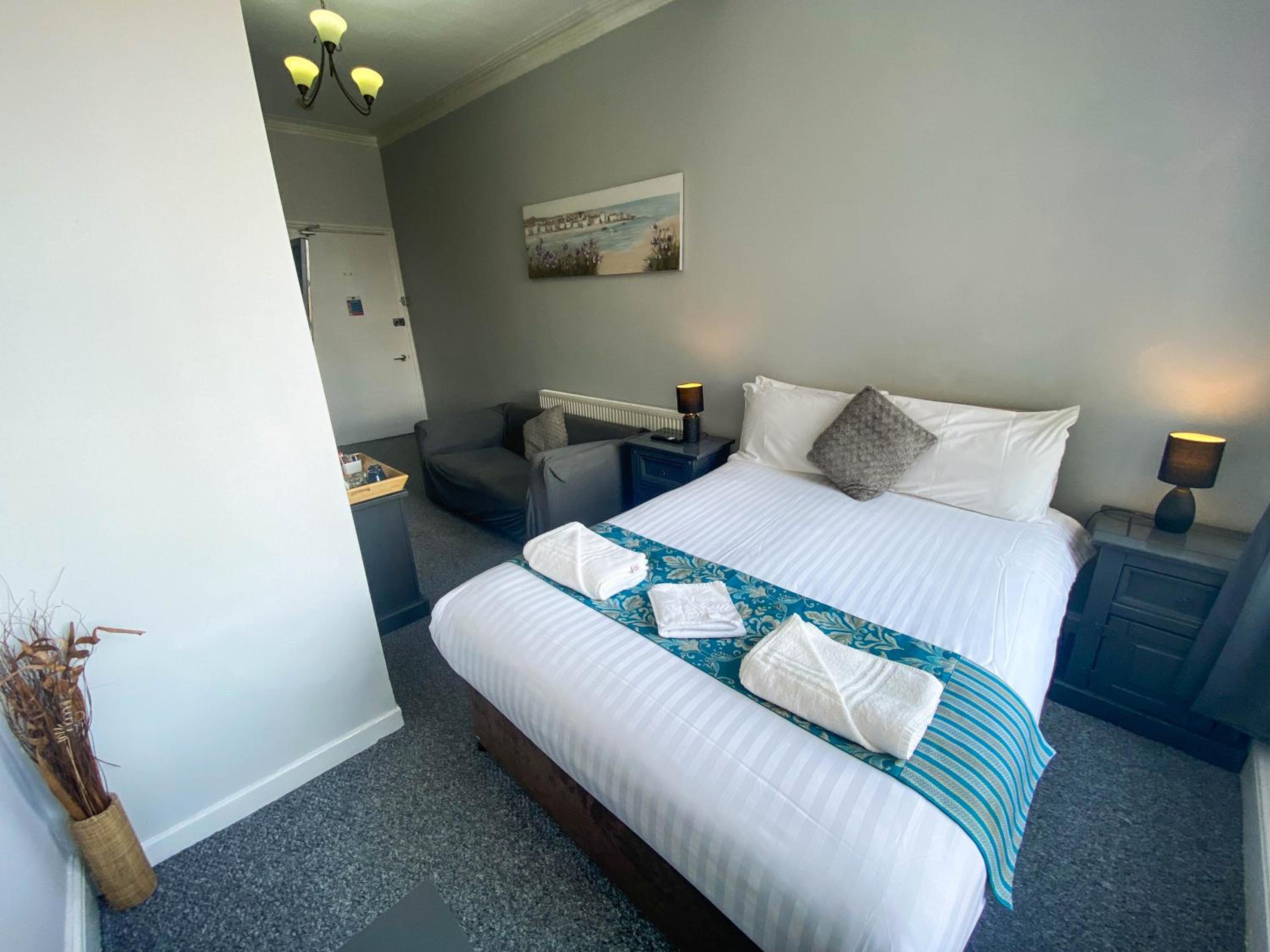 Double Room - Photo 1