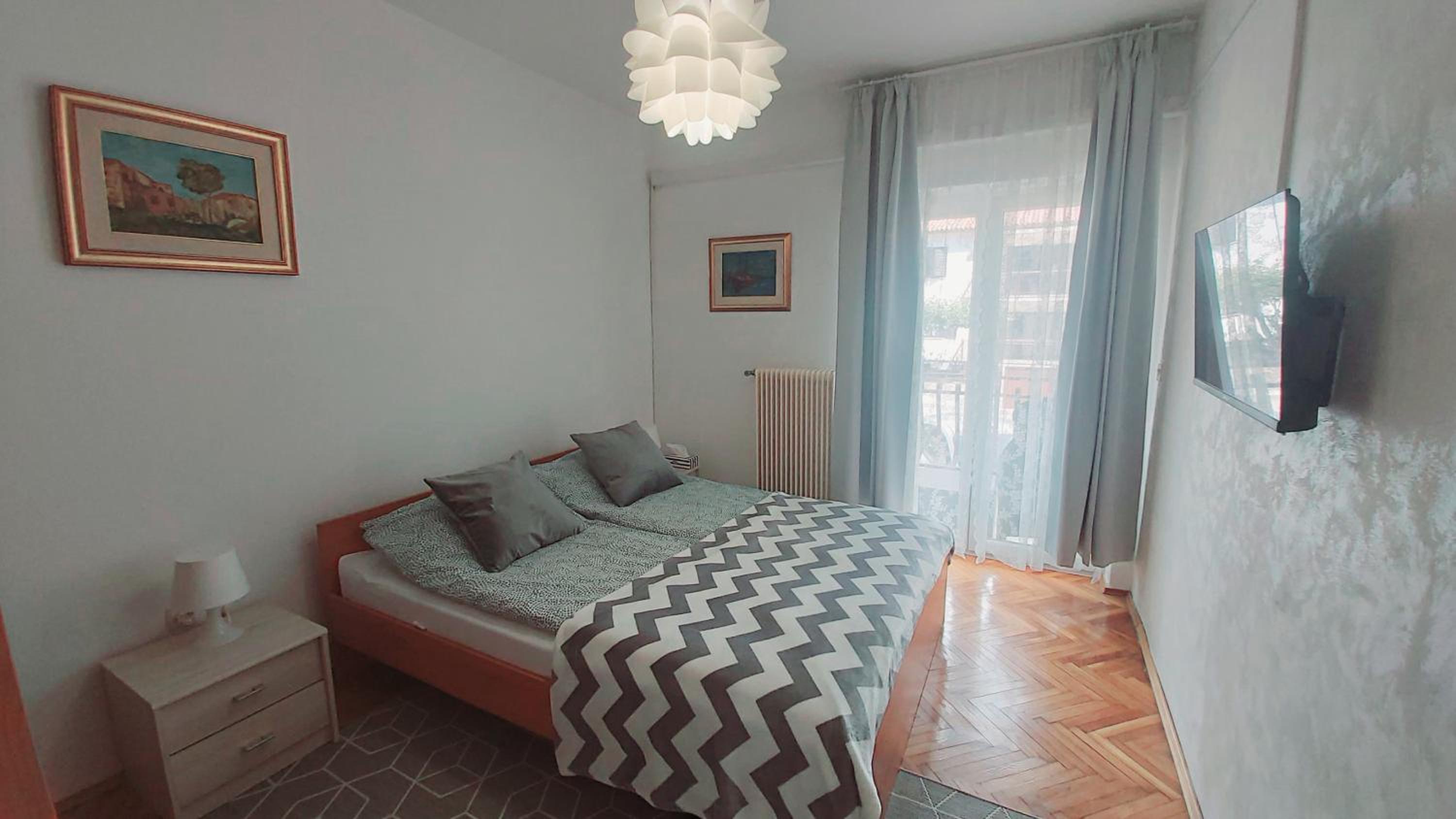Studio Apartment with Balcony