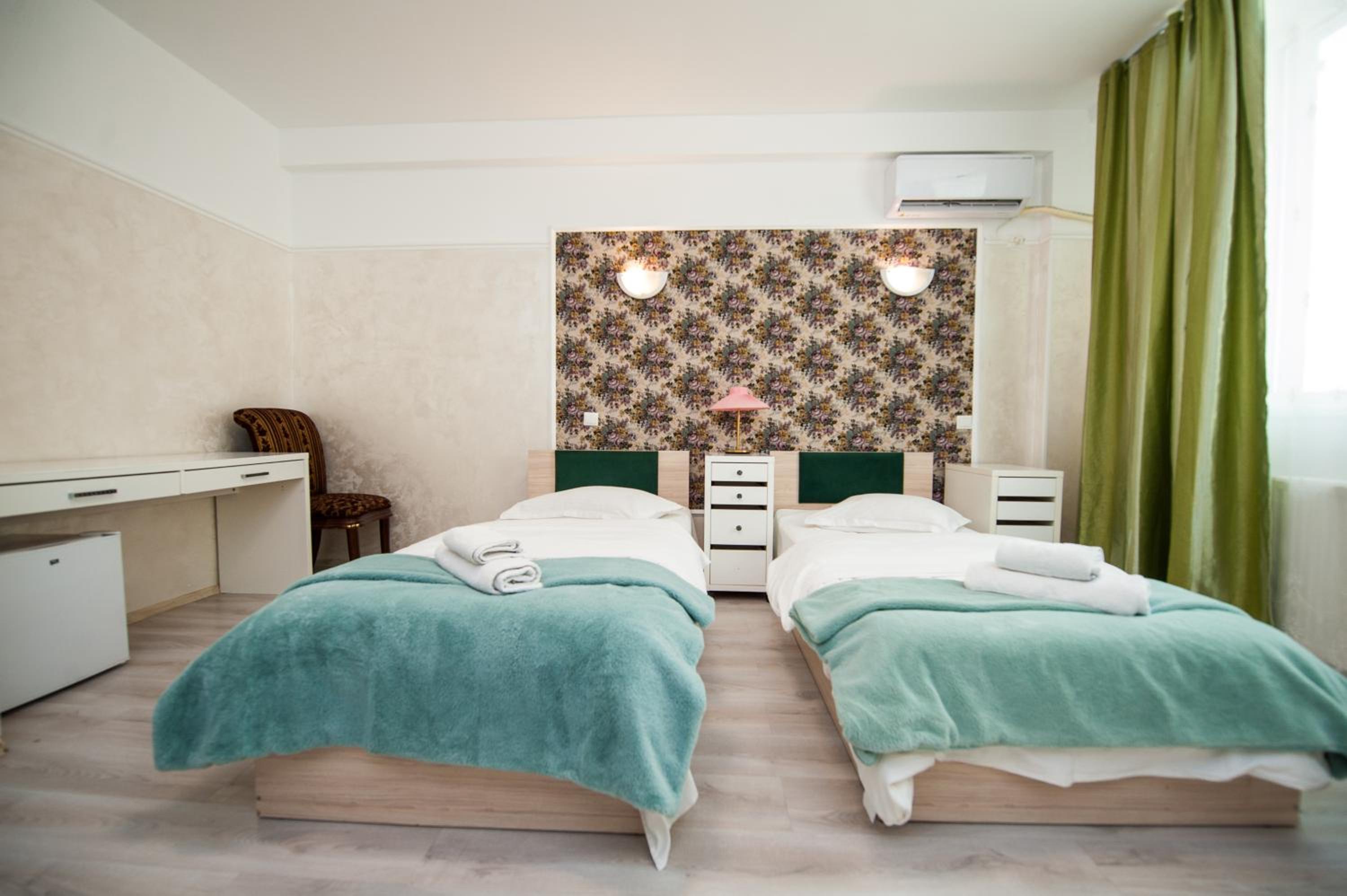 Comfort Triple Room - Photo 32