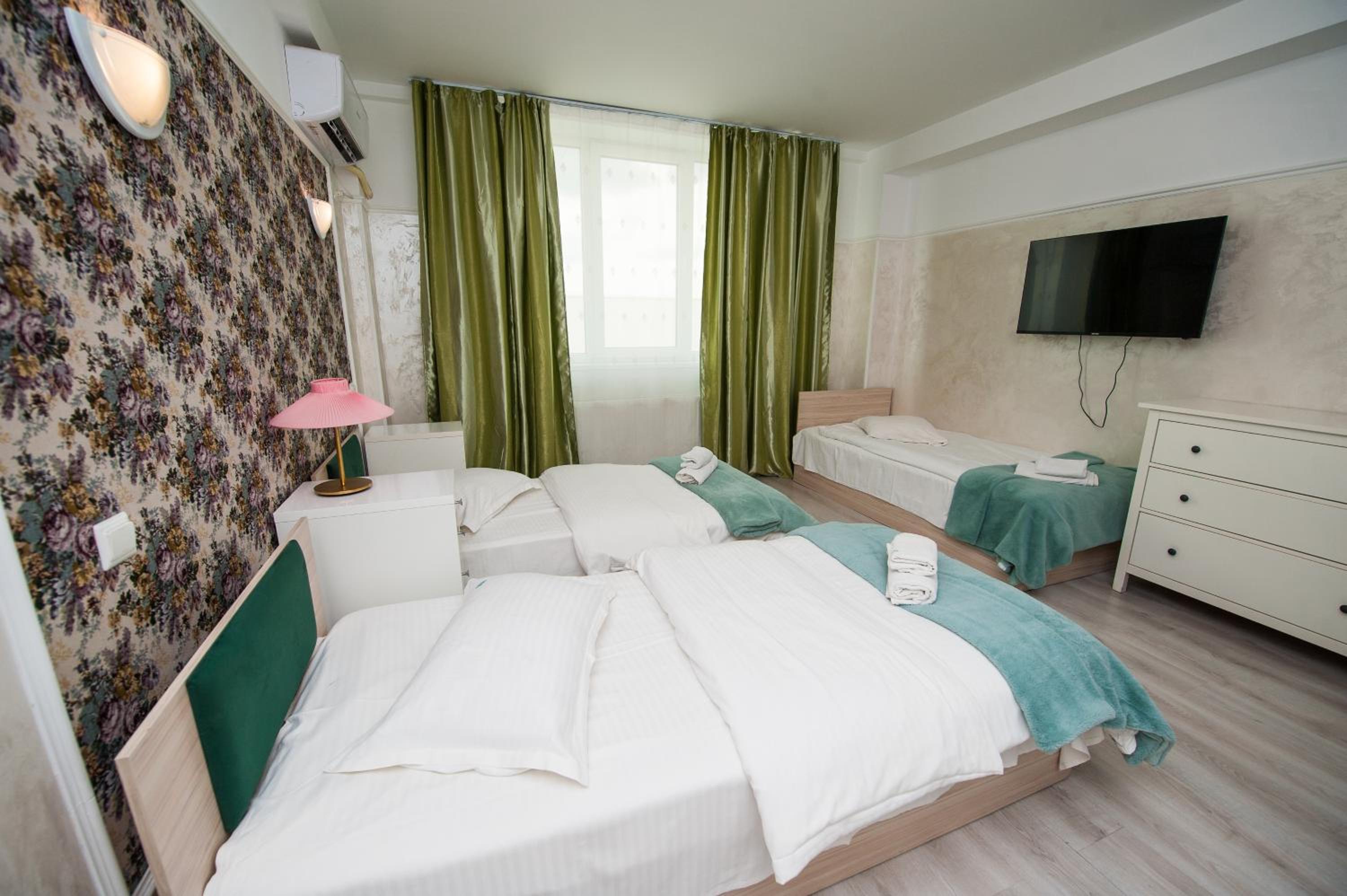 Comfort Triple Room - Photo 30