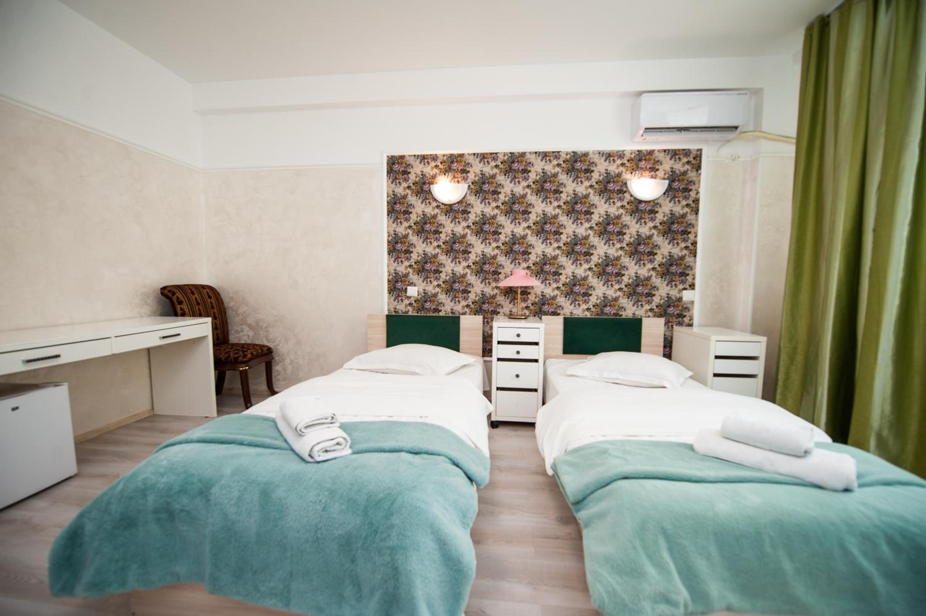 Comfort Triple Room - Photo 35